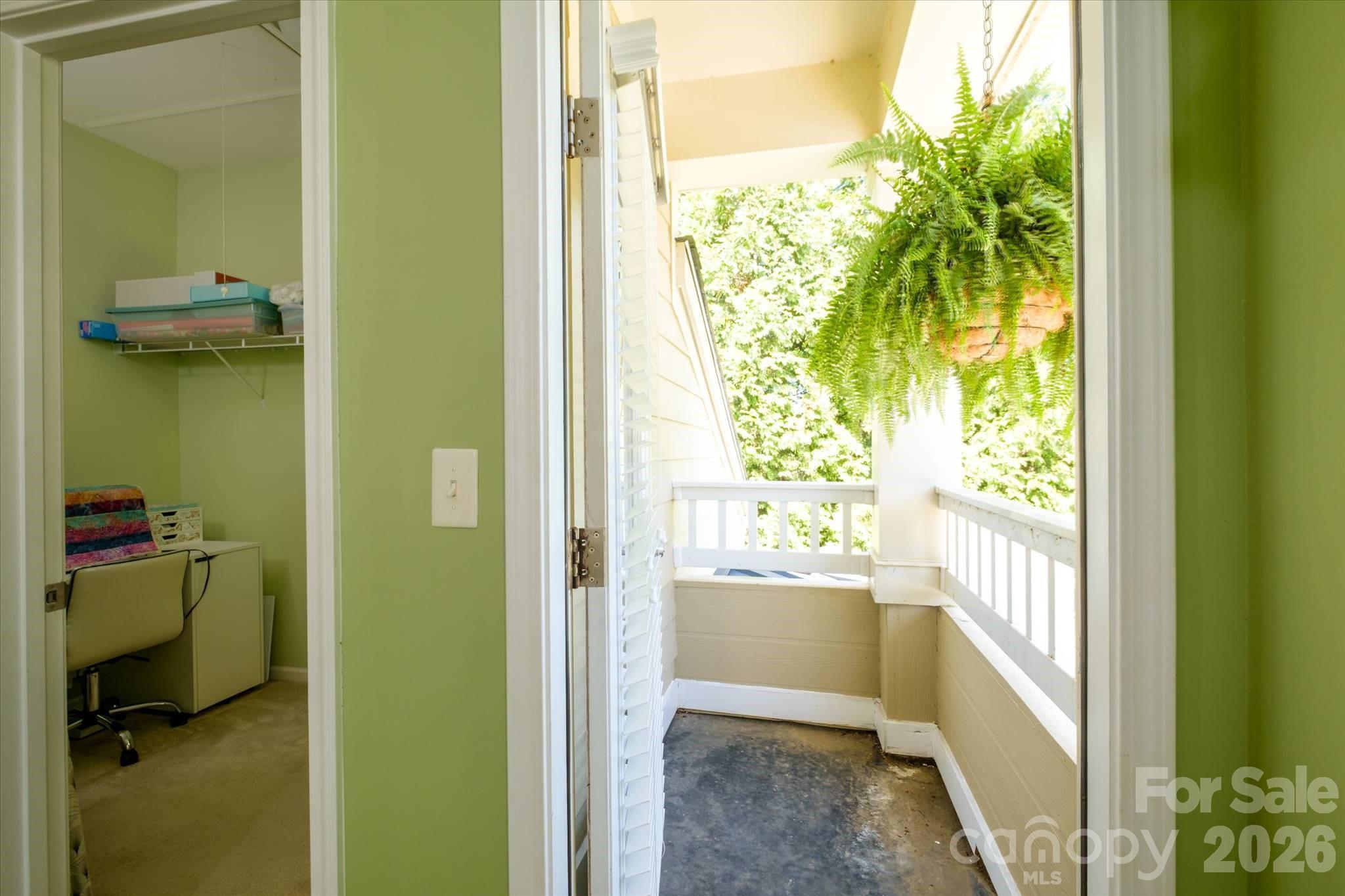 4004 La Crema Drive — Charlotte
