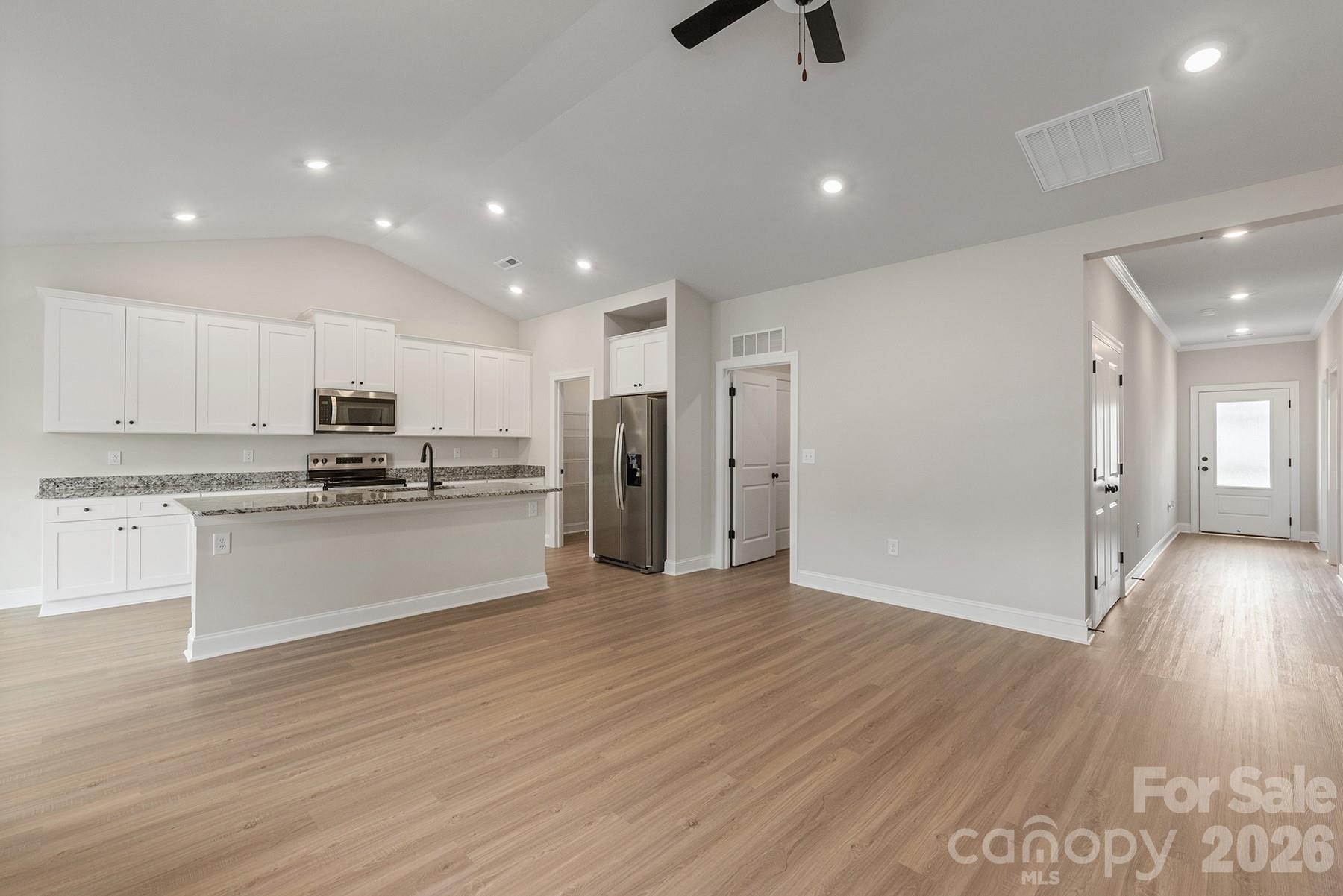 8122 Cravat Court — Charlotte