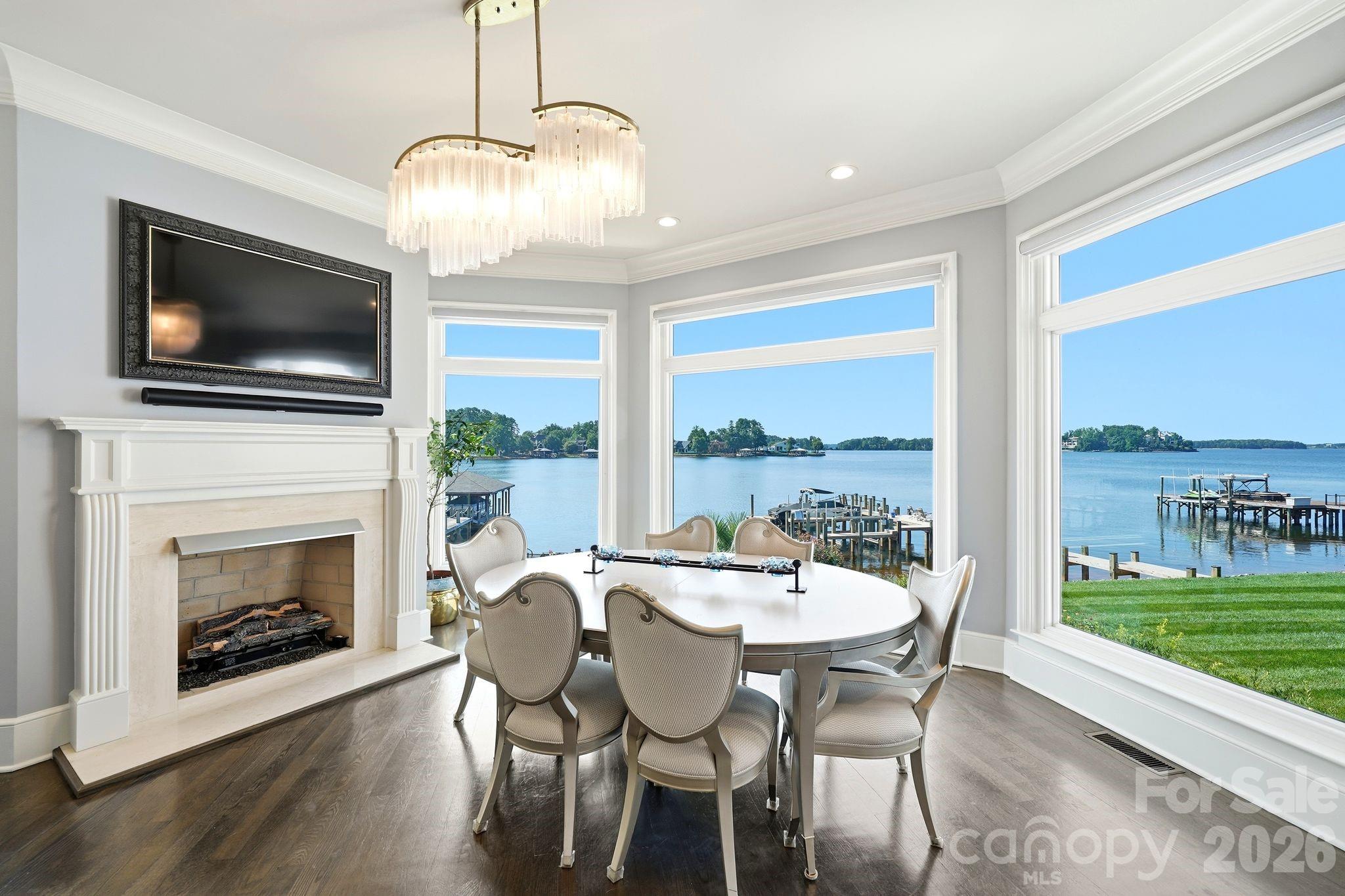 18332 Harbor Light Boulevard — Cornelius