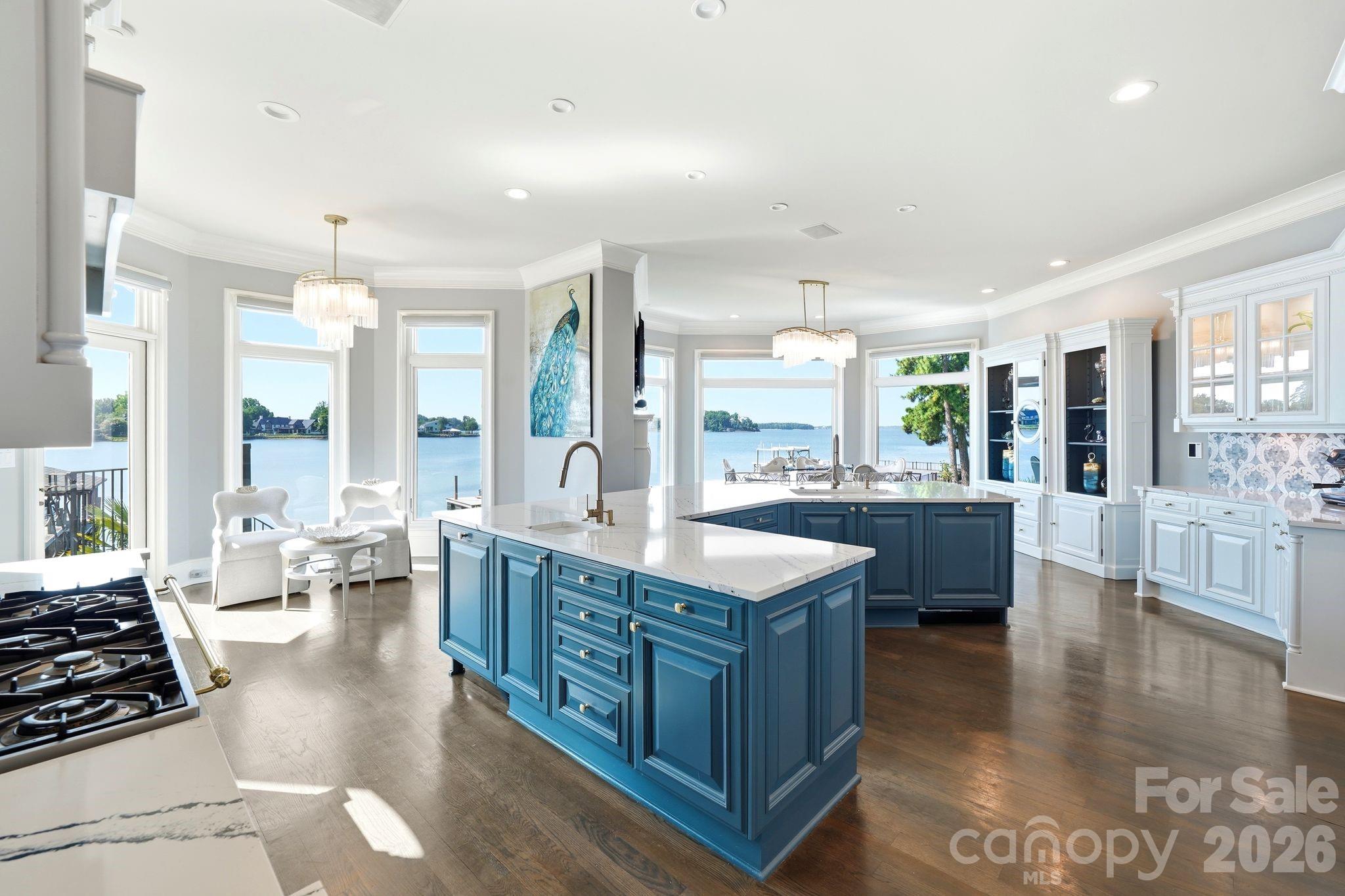 18332 Harbor Light Boulevard — Cornelius
