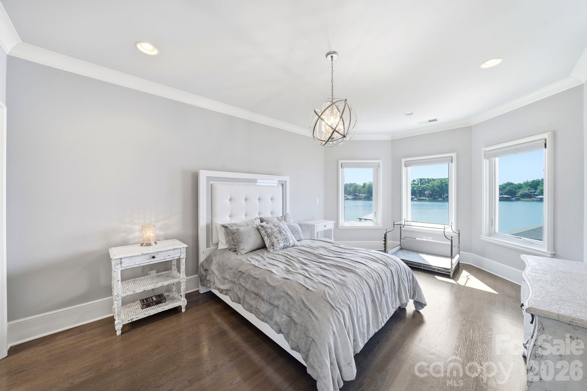 18332 Harbor Light Boulevard — Cornelius
