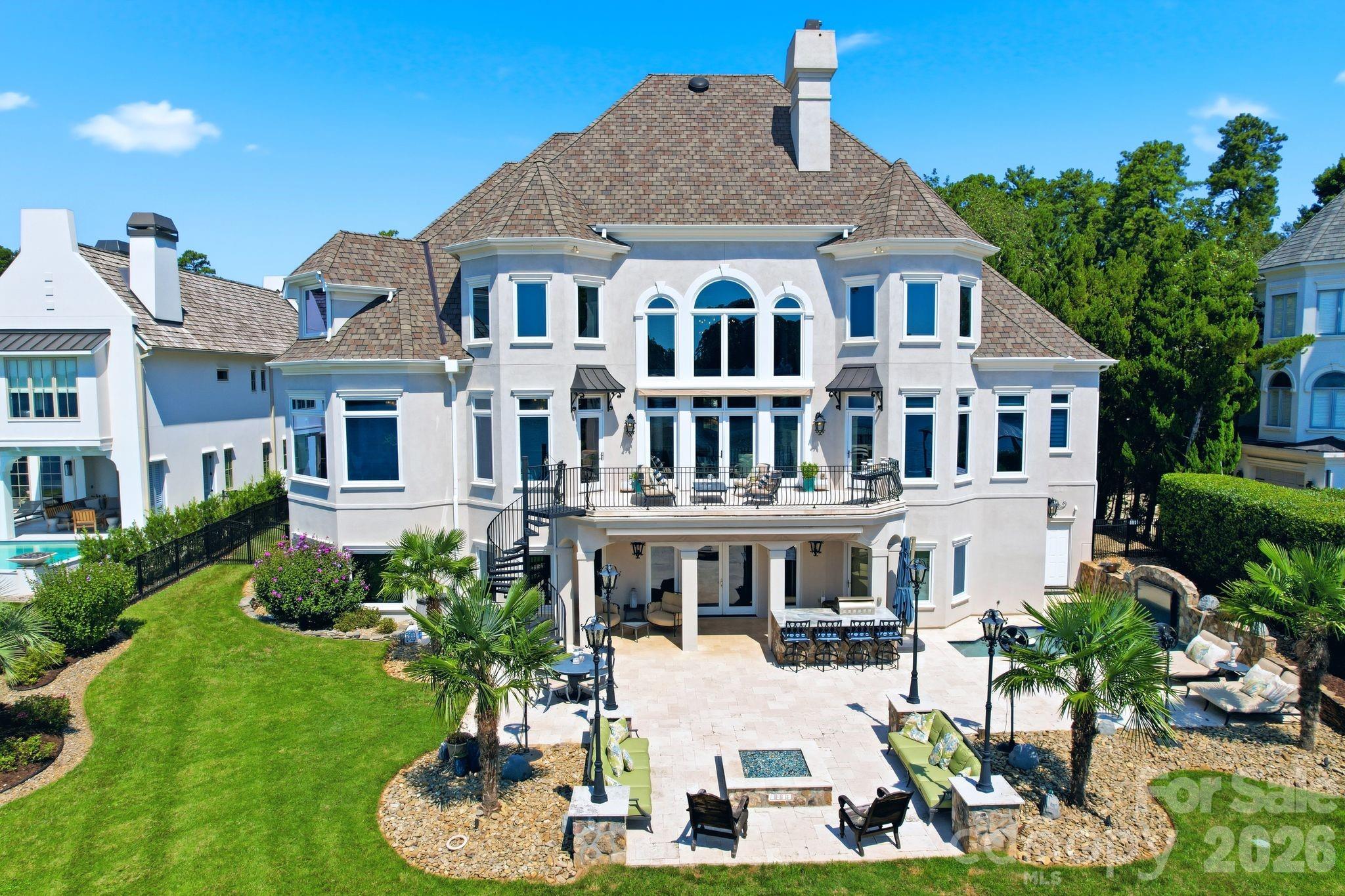 18332 Harbor Light Boulevard — Cornelius