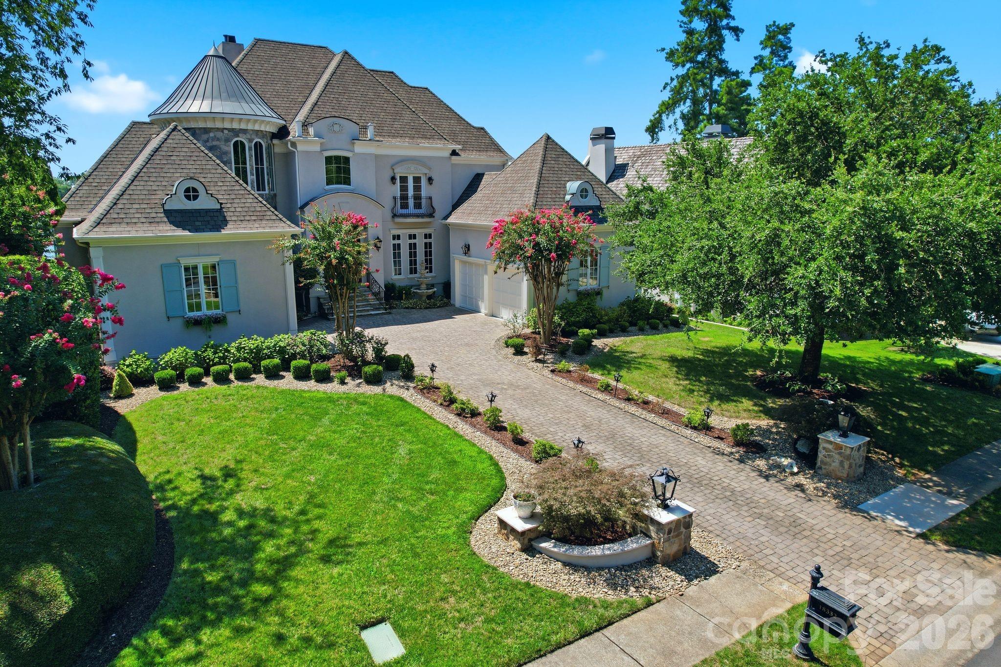 18332 Harbor Light Boulevard — Cornelius