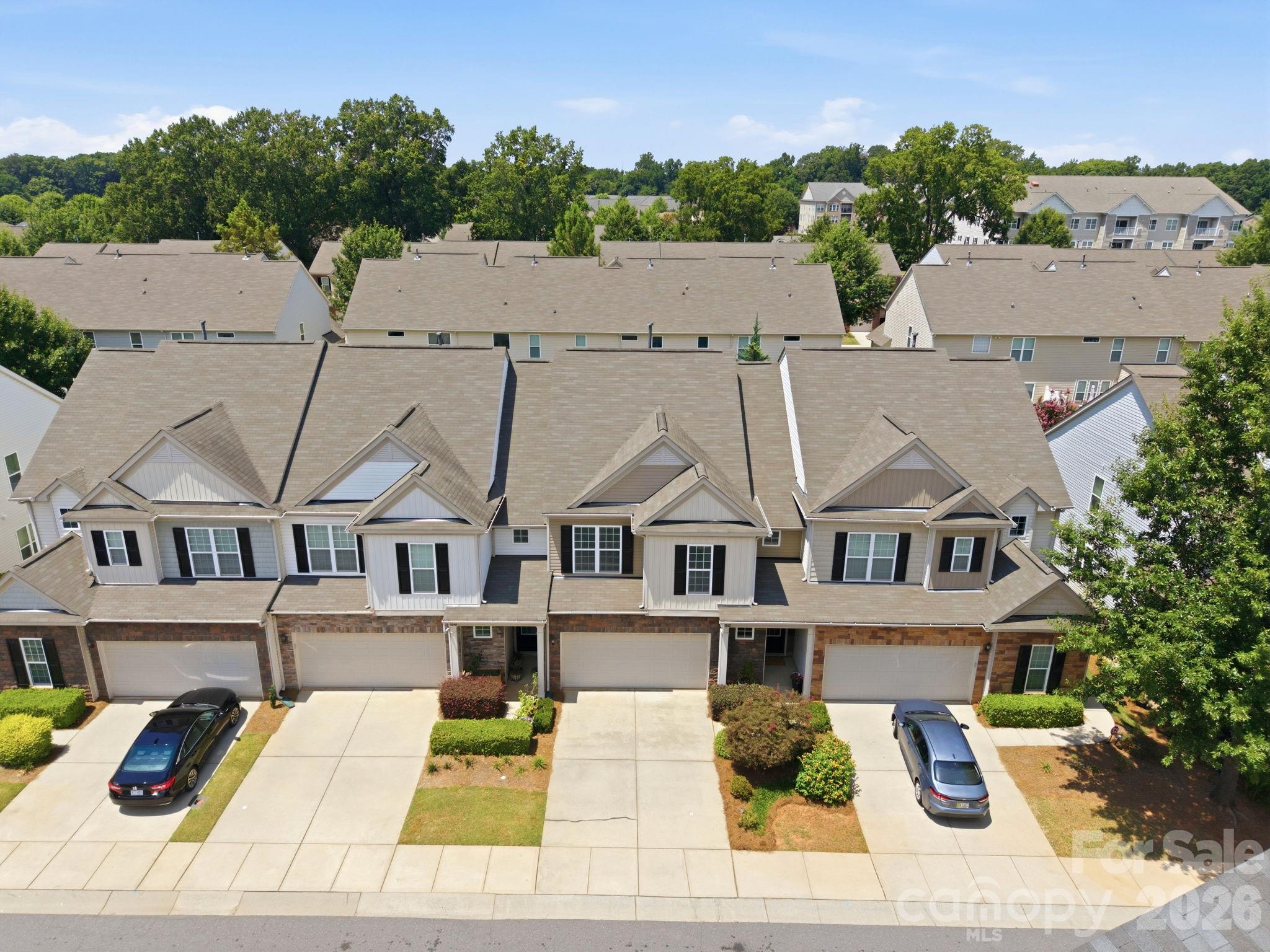 5842 Glassport Lane — Charlotte
