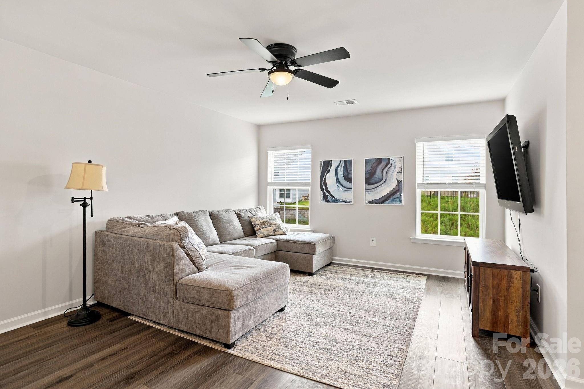 6522 Gopher Road — Lancaster