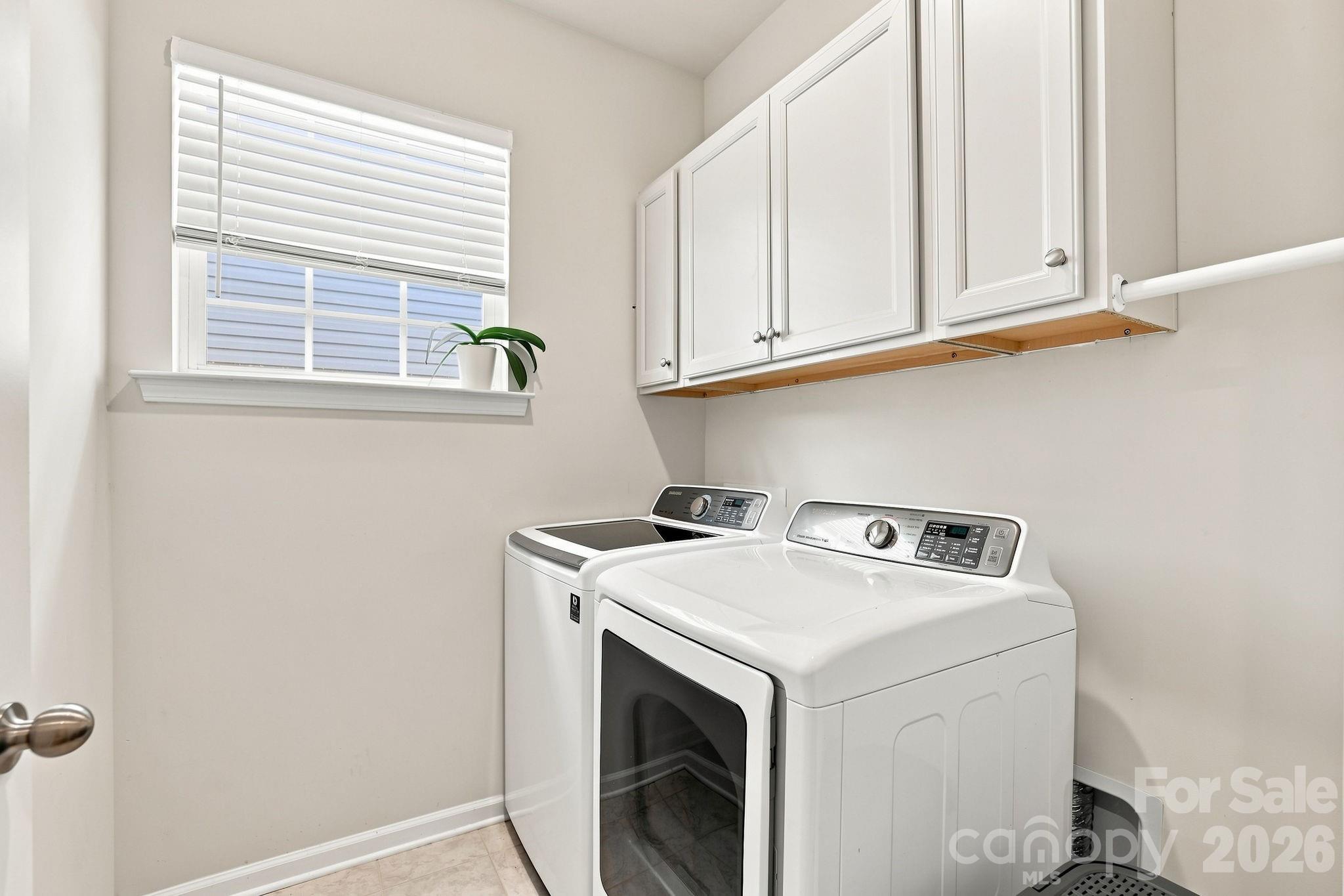 6522 Gopher Road — Lancaster