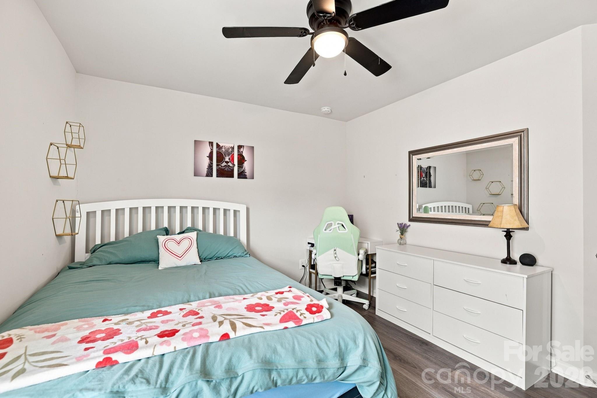 6522 Gopher Road — Lancaster