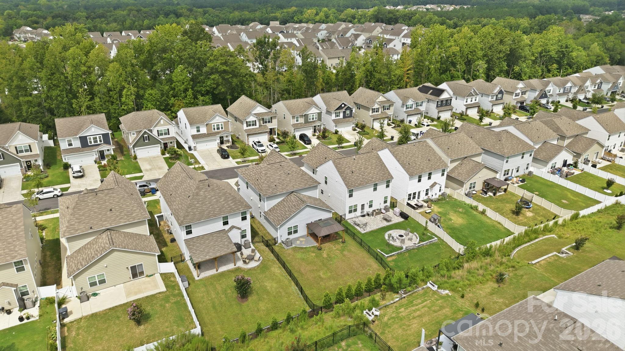 6522 Gopher Road — Lancaster