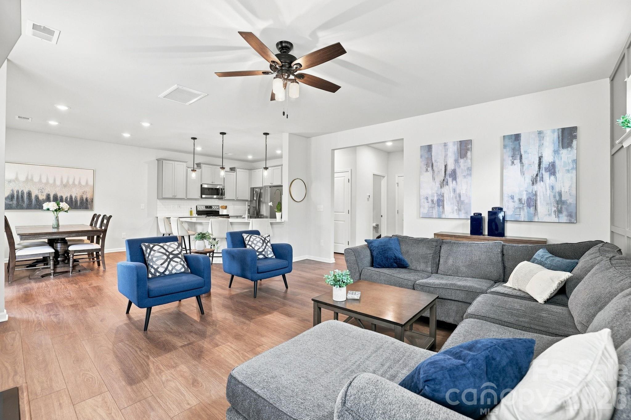 6522 Gopher Road — Lancaster