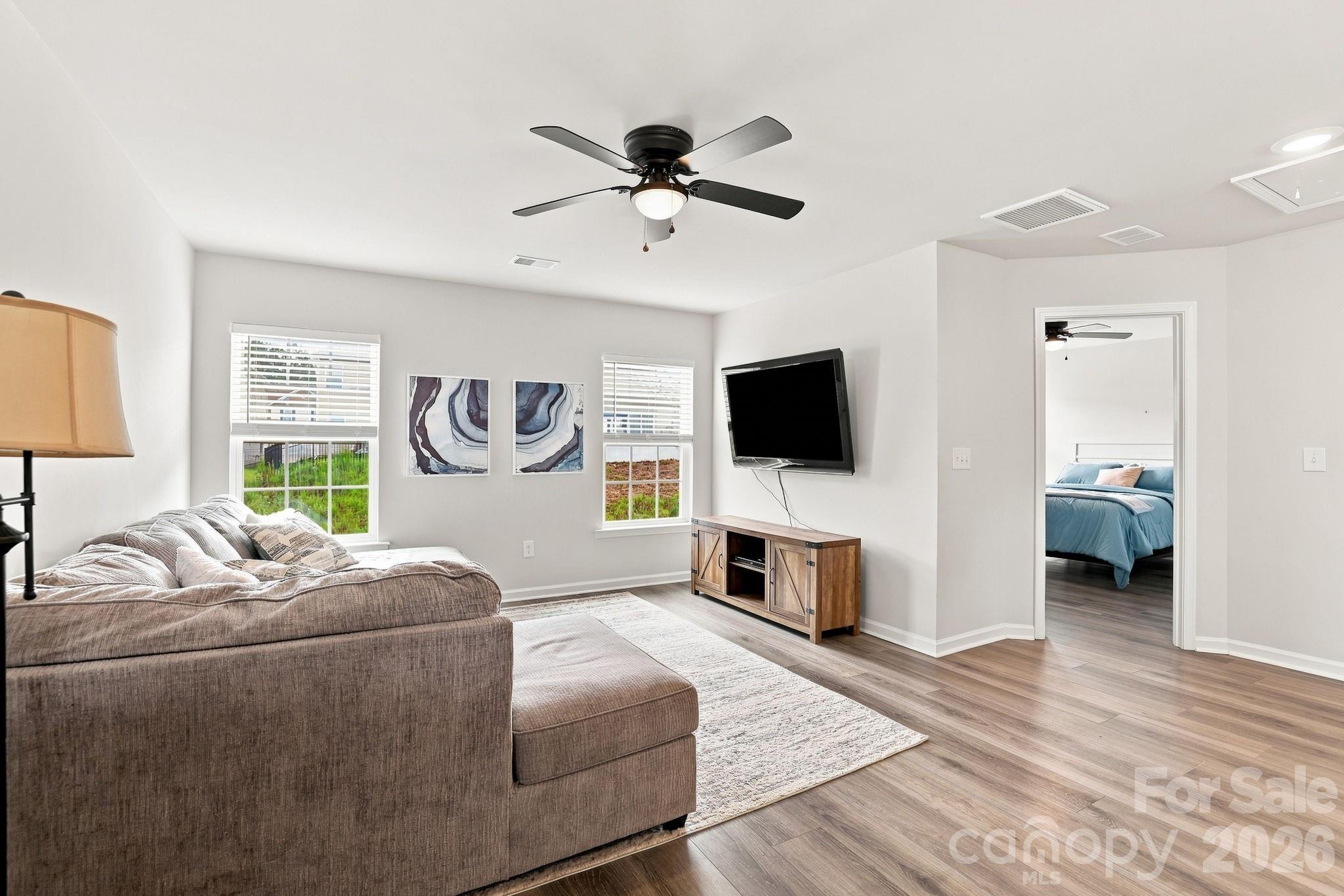 6522 Gopher Road — Lancaster