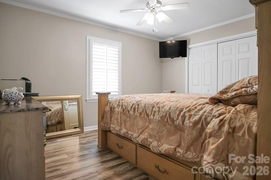 1950 BROWNSTONE Court — Gastonia