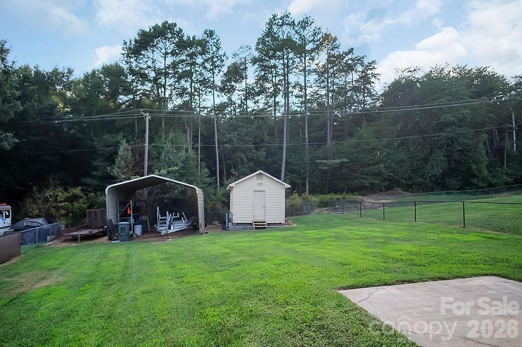 1950 BROWNSTONE Court — Gastonia