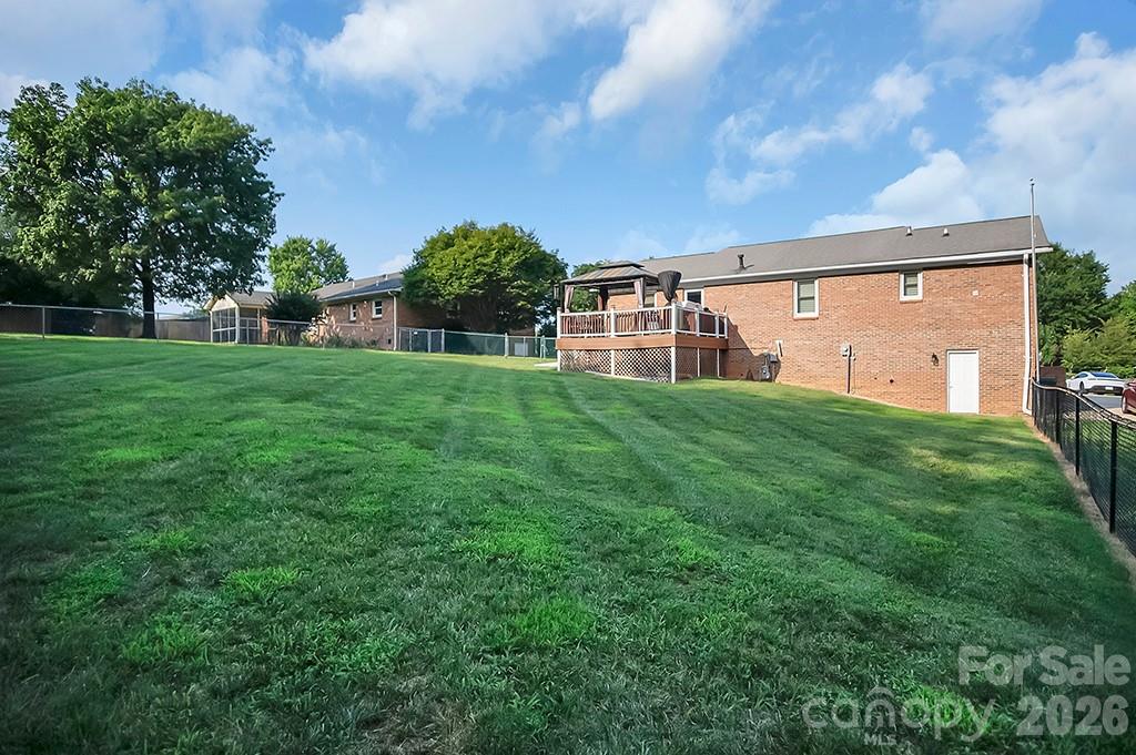 1950 BROWNSTONE Court — Gastonia