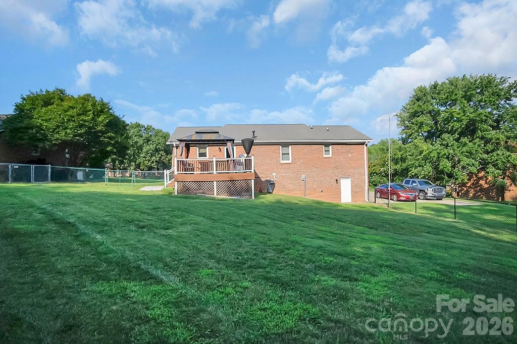 1950 BROWNSTONE Court — Gastonia