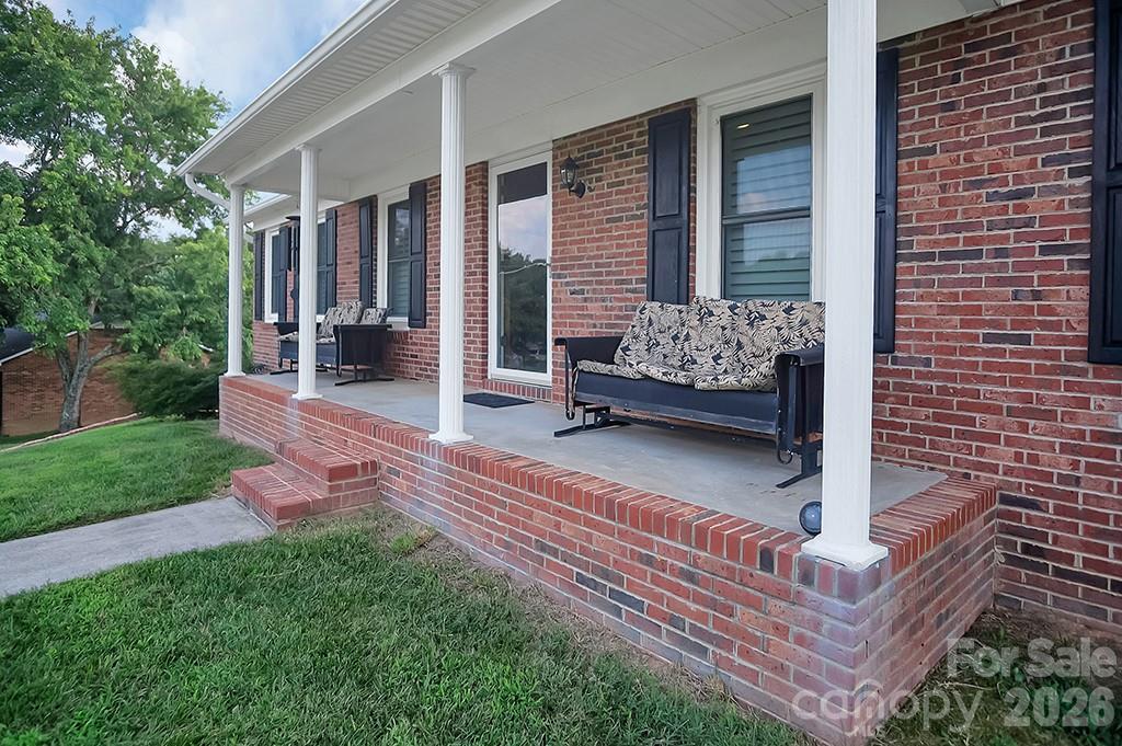 1950 BROWNSTONE Court — Gastonia