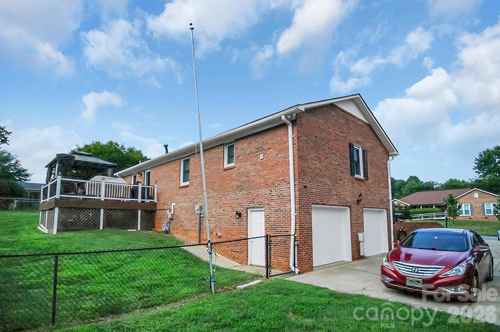 1950 BROWNSTONE Court — Gastonia