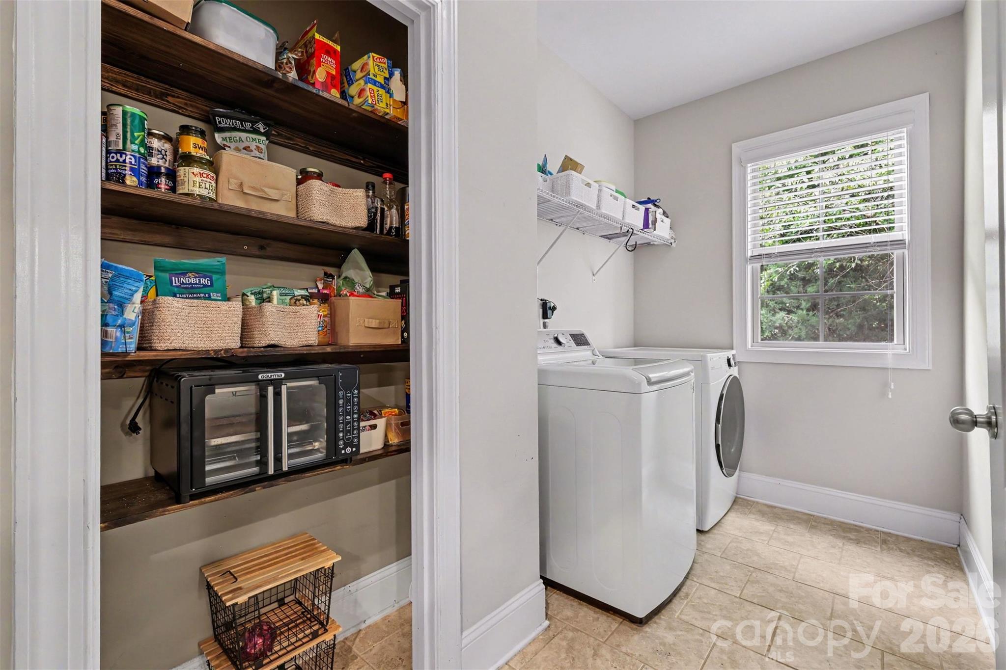 4004 Widgeon Way — Waxhaw