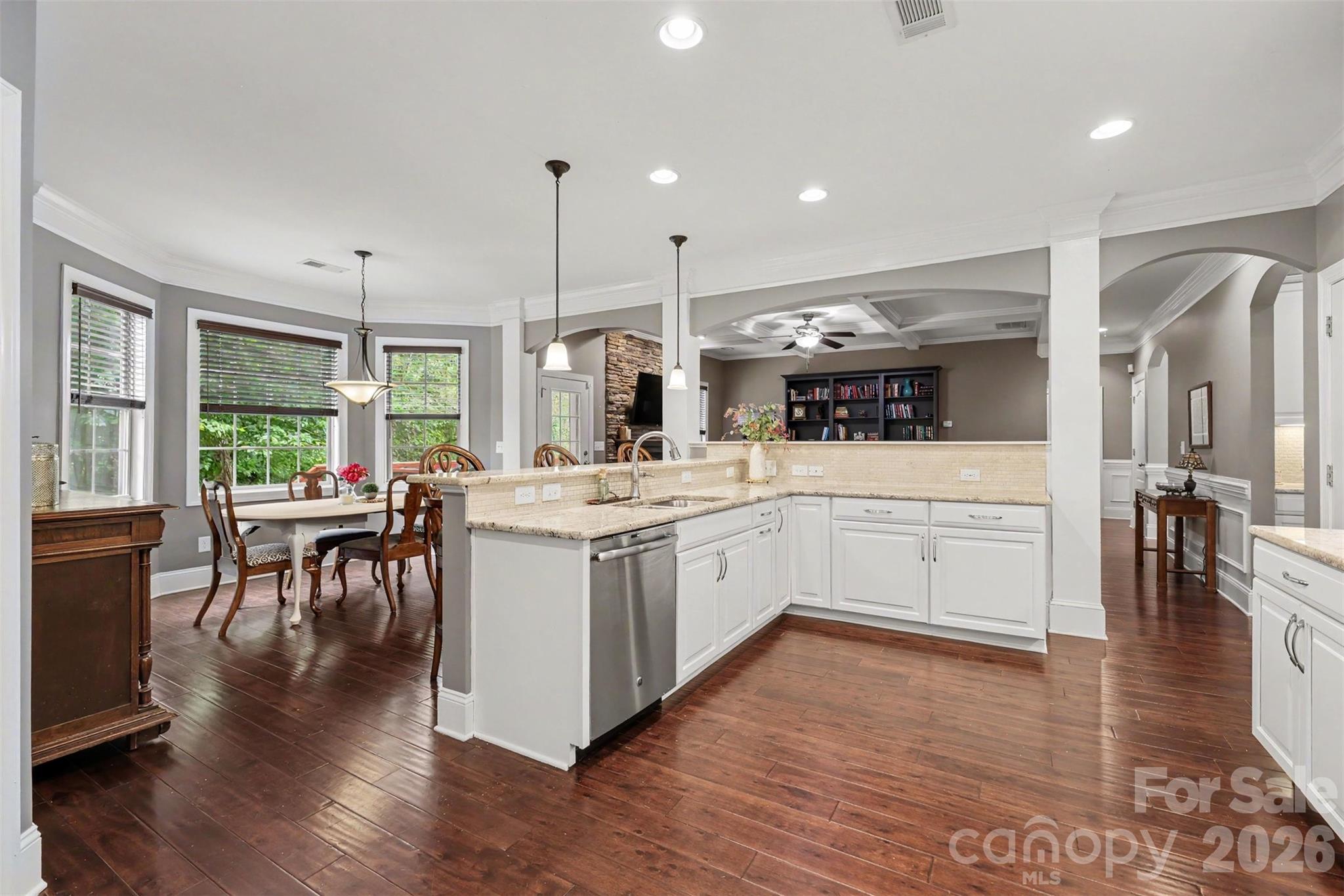 4004 Widgeon Way — Waxhaw