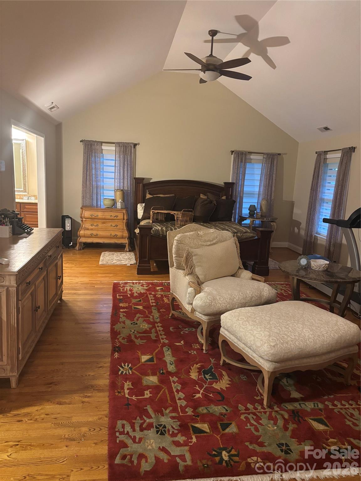 412 Brackenbury Lane — Charlotte