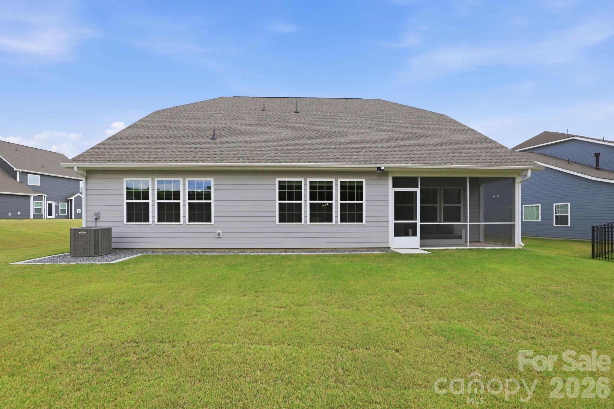 3915 Horsham Street — Fort Mill