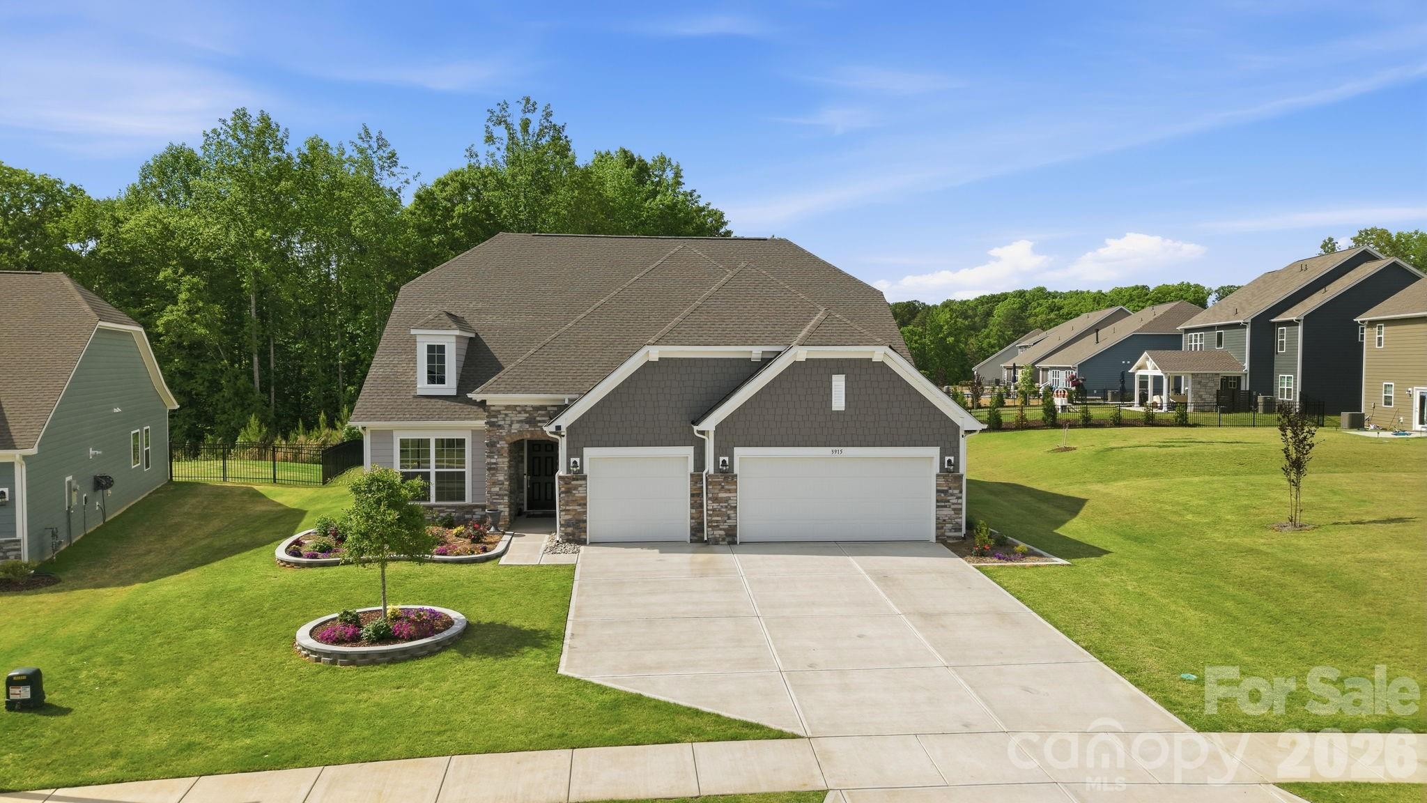 3915 Horsham Street — Fort Mill