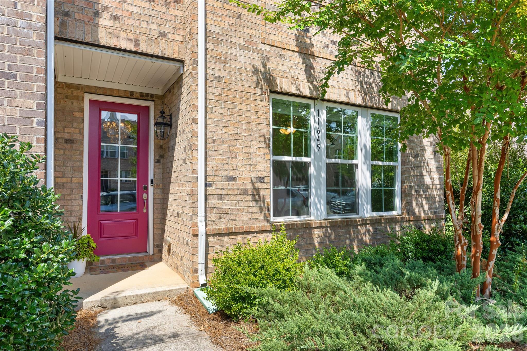 11645 Red Rust Lane — Charlotte