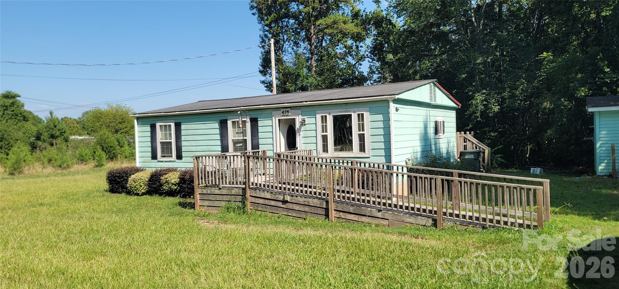 435 Airport Road — Gastonia