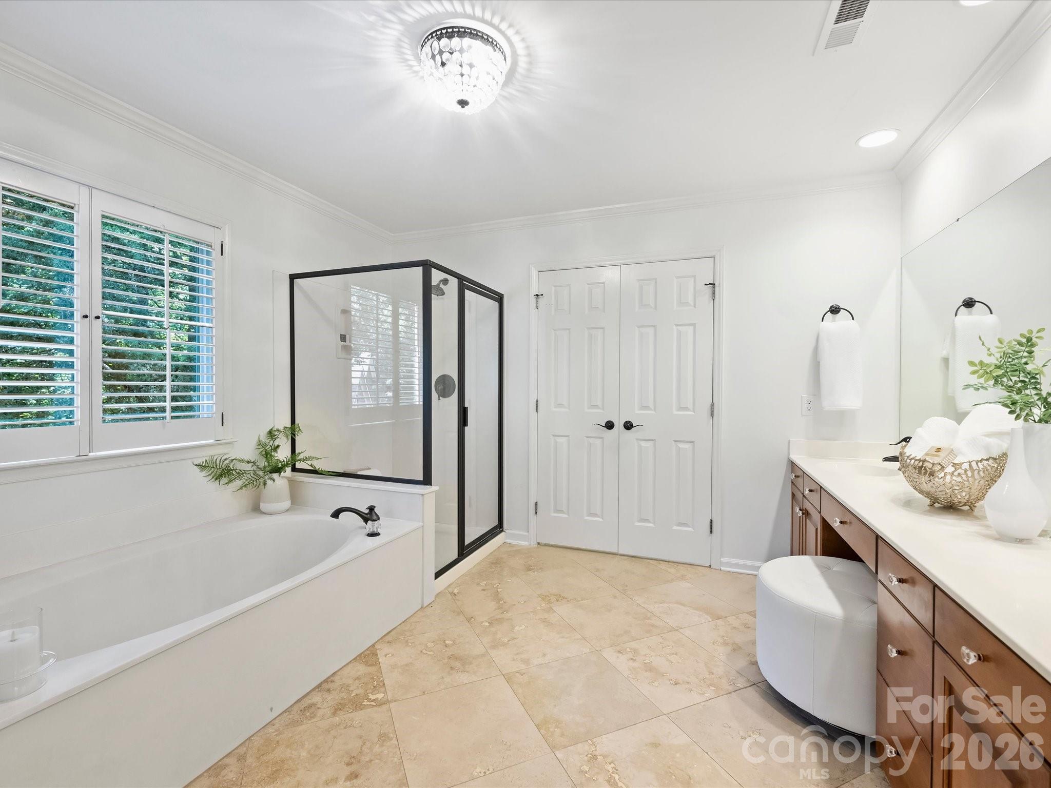 4610 Messian Court — Charlotte