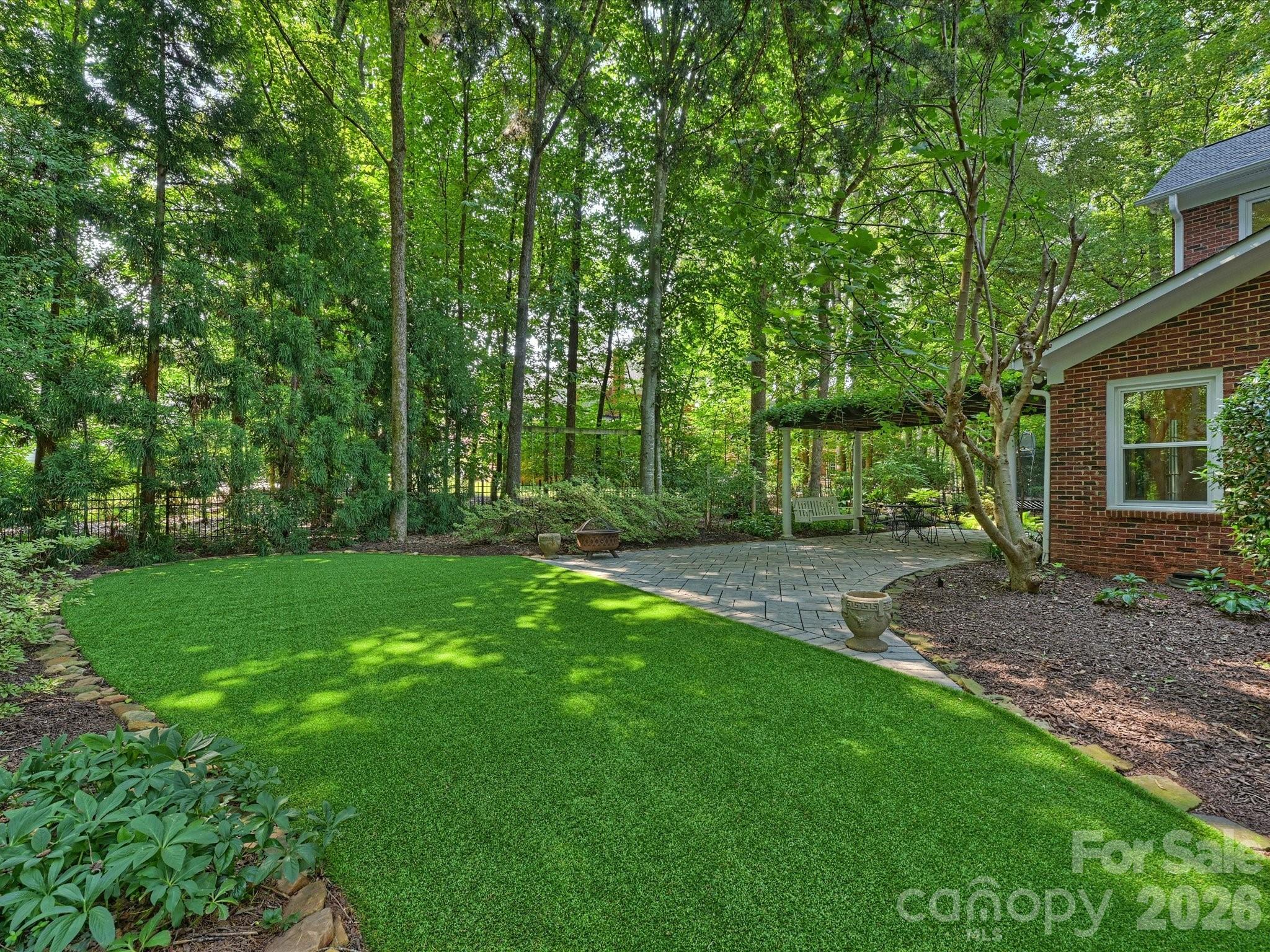 4610 Messian Court — Charlotte
