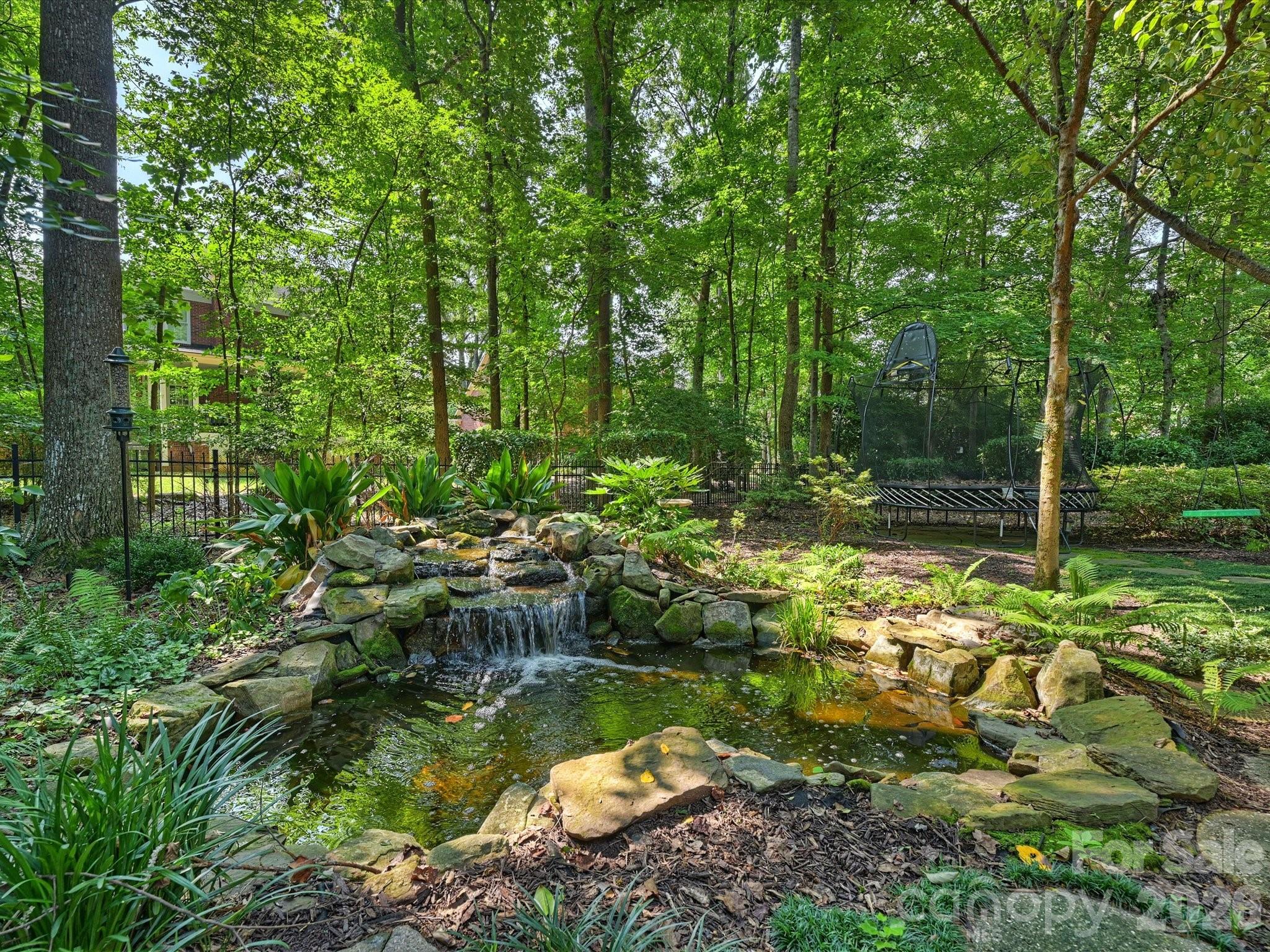 4610 Messian Court — Charlotte