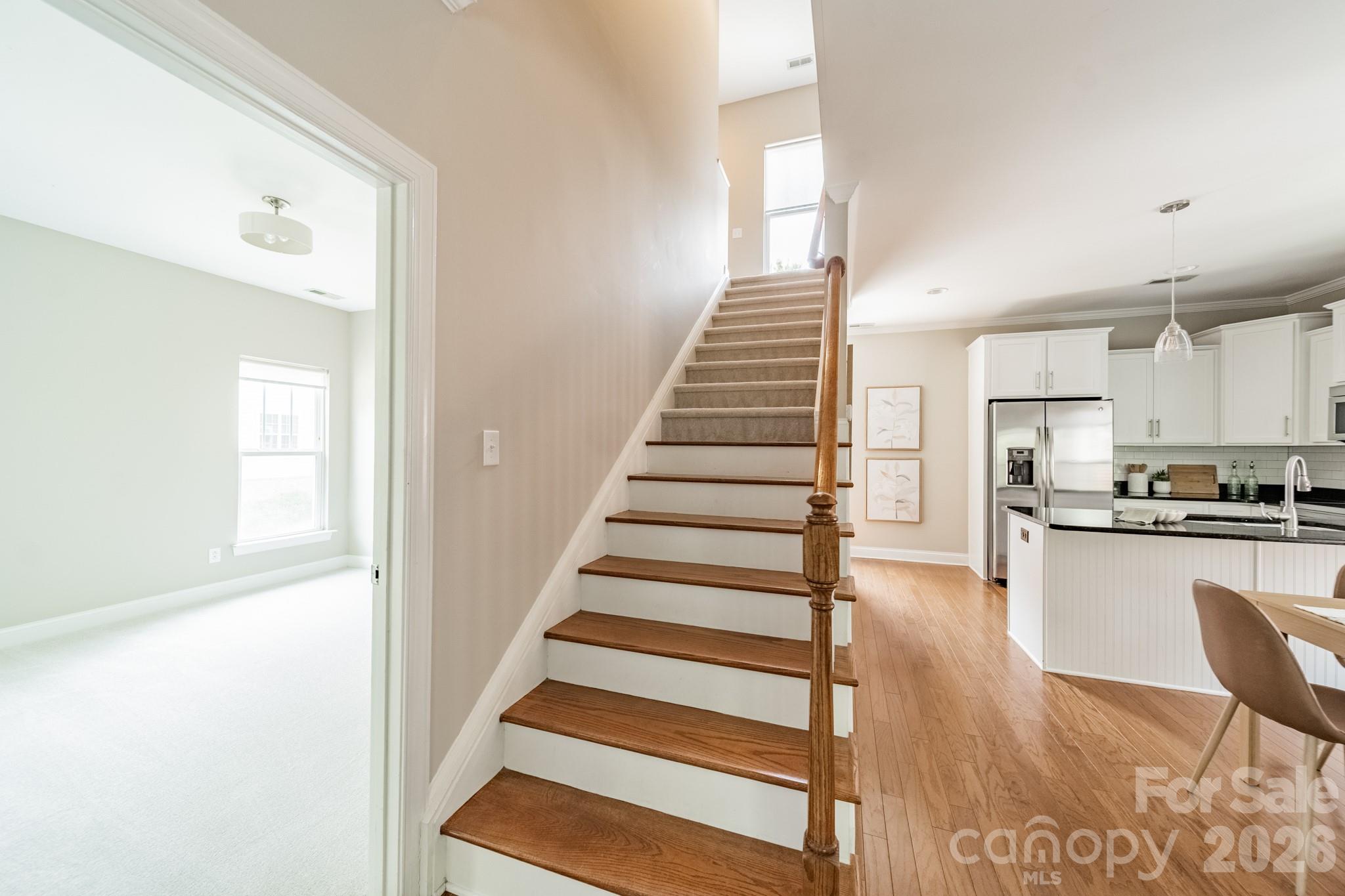 10236 Vanguard Parkway — Huntersville