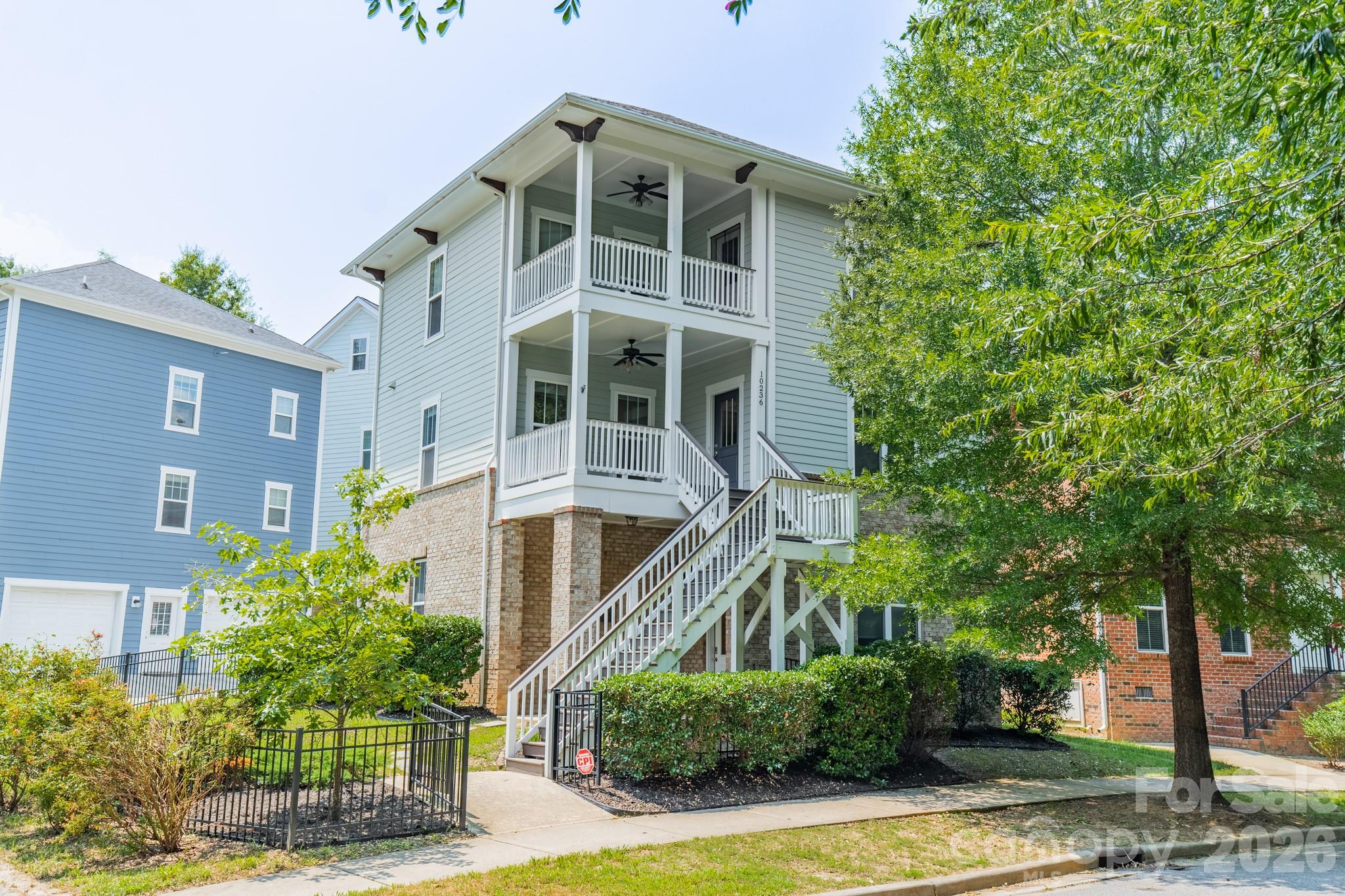 10236 Vanguard Parkway — Huntersville