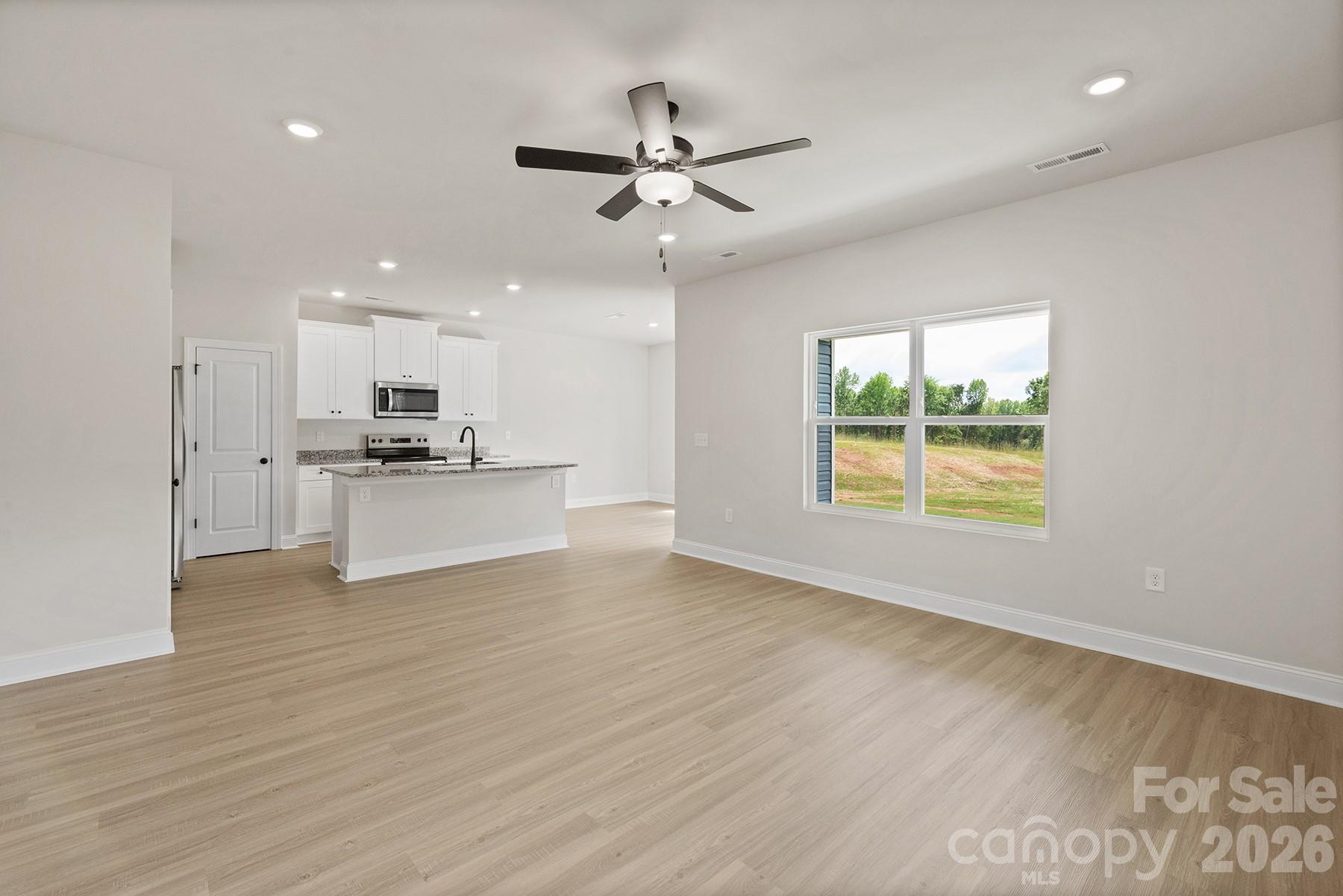 8125 Cravat Court — Charlotte
