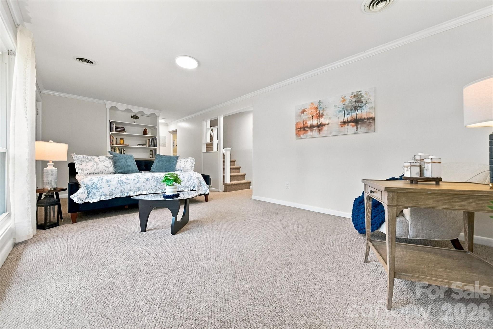 1518 11th Street NW — Hickory