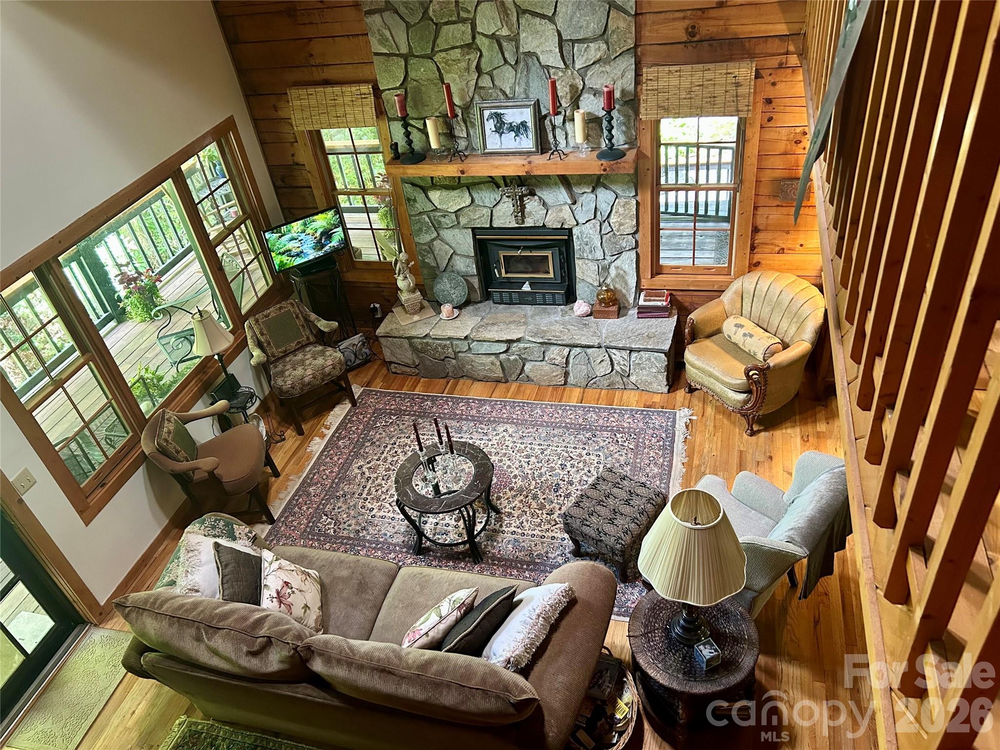 696 Top Of The Mountain Road — Hendersonville