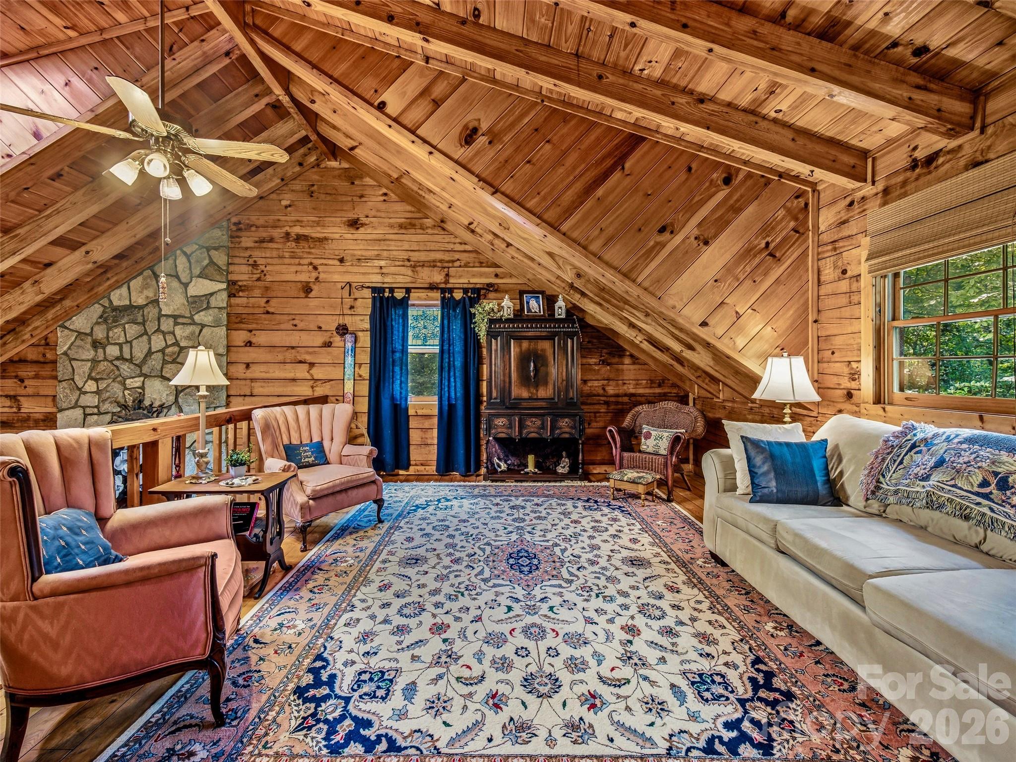 696 Top Of The Mountain Road — Hendersonville