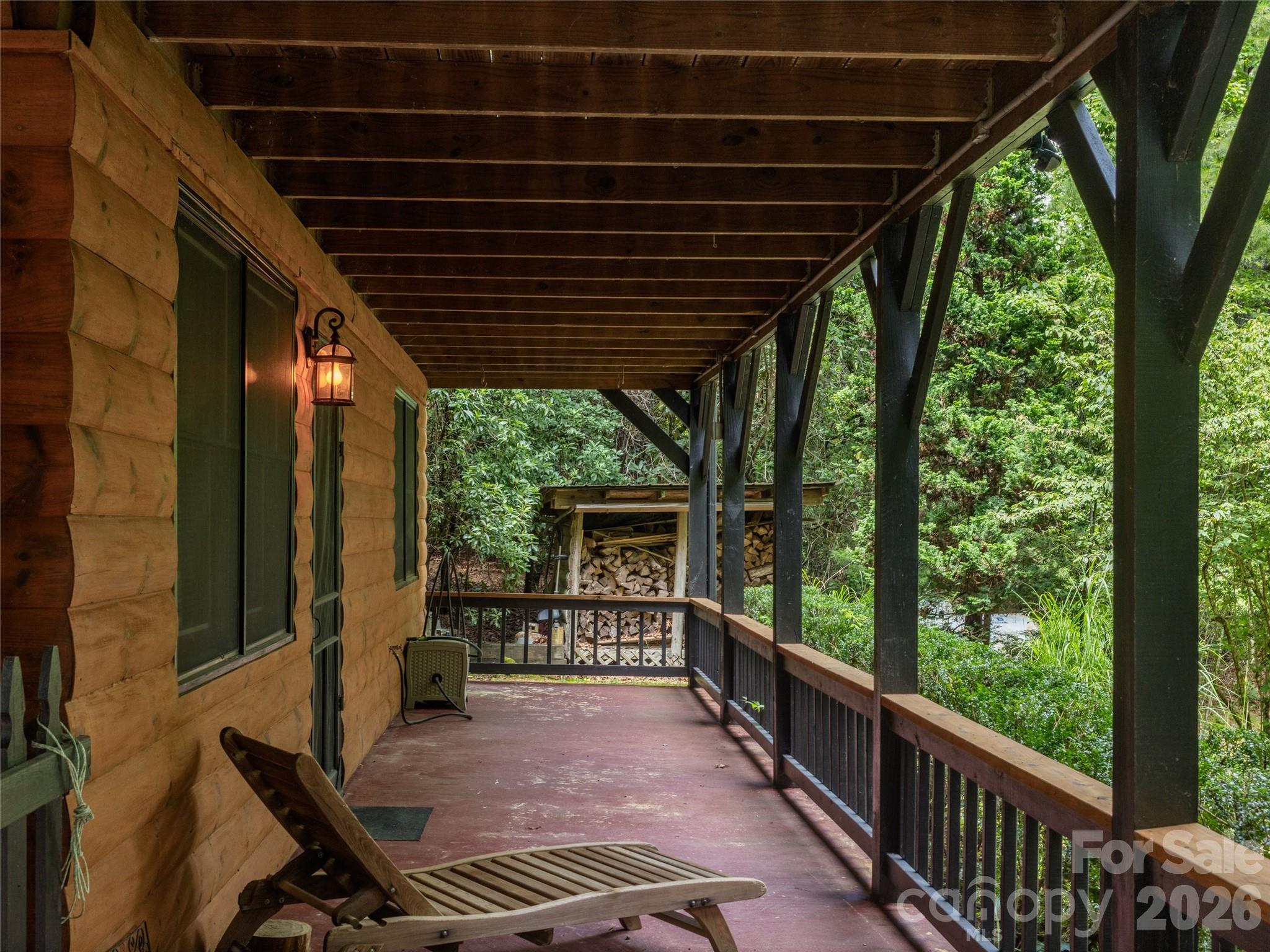696 Top Of The Mountain Road — Hendersonville