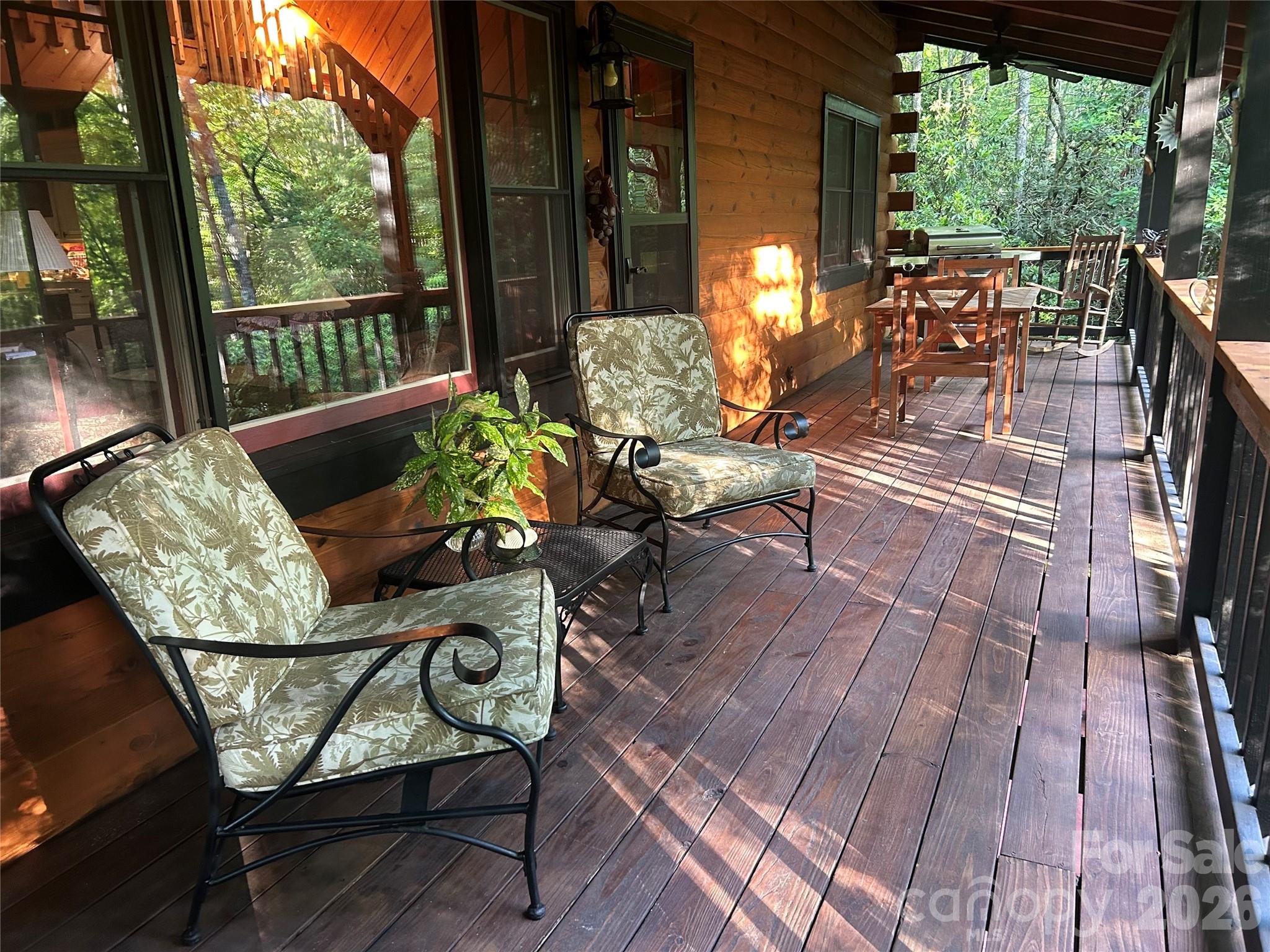696 Top Of The Mountain Road — Hendersonville