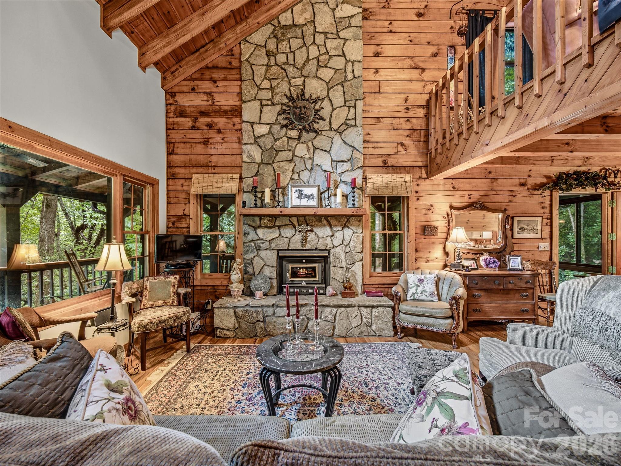 696 Top Of The Mountain Road — Hendersonville