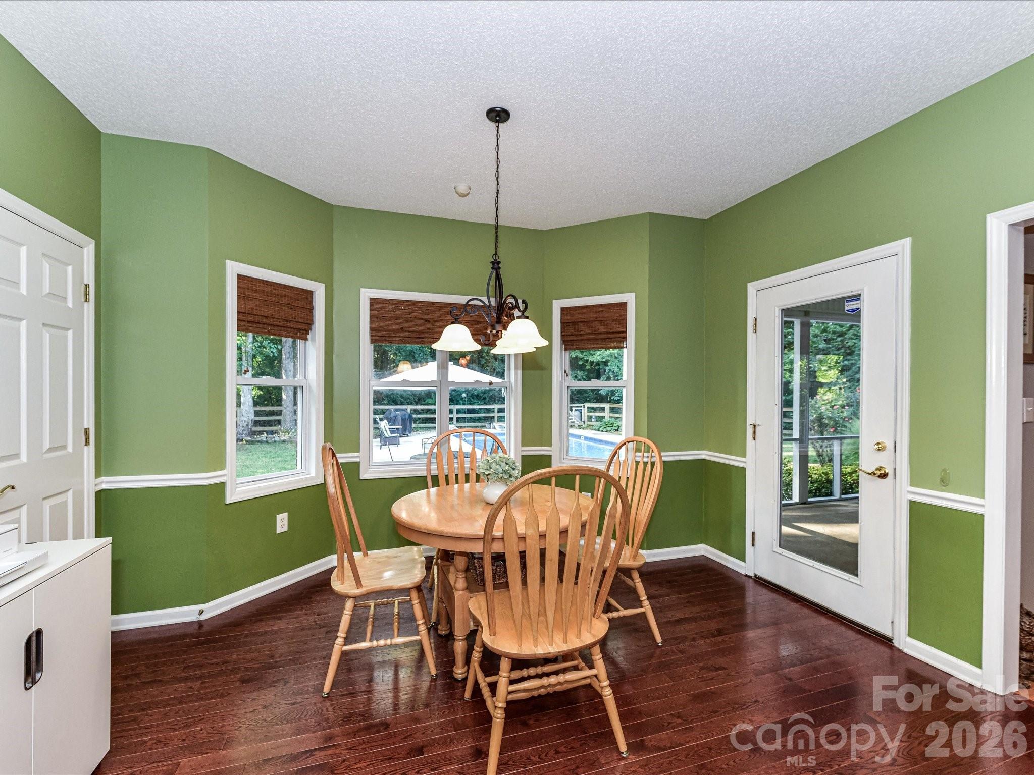 8227 Laurel Oak Court — Harrisburg