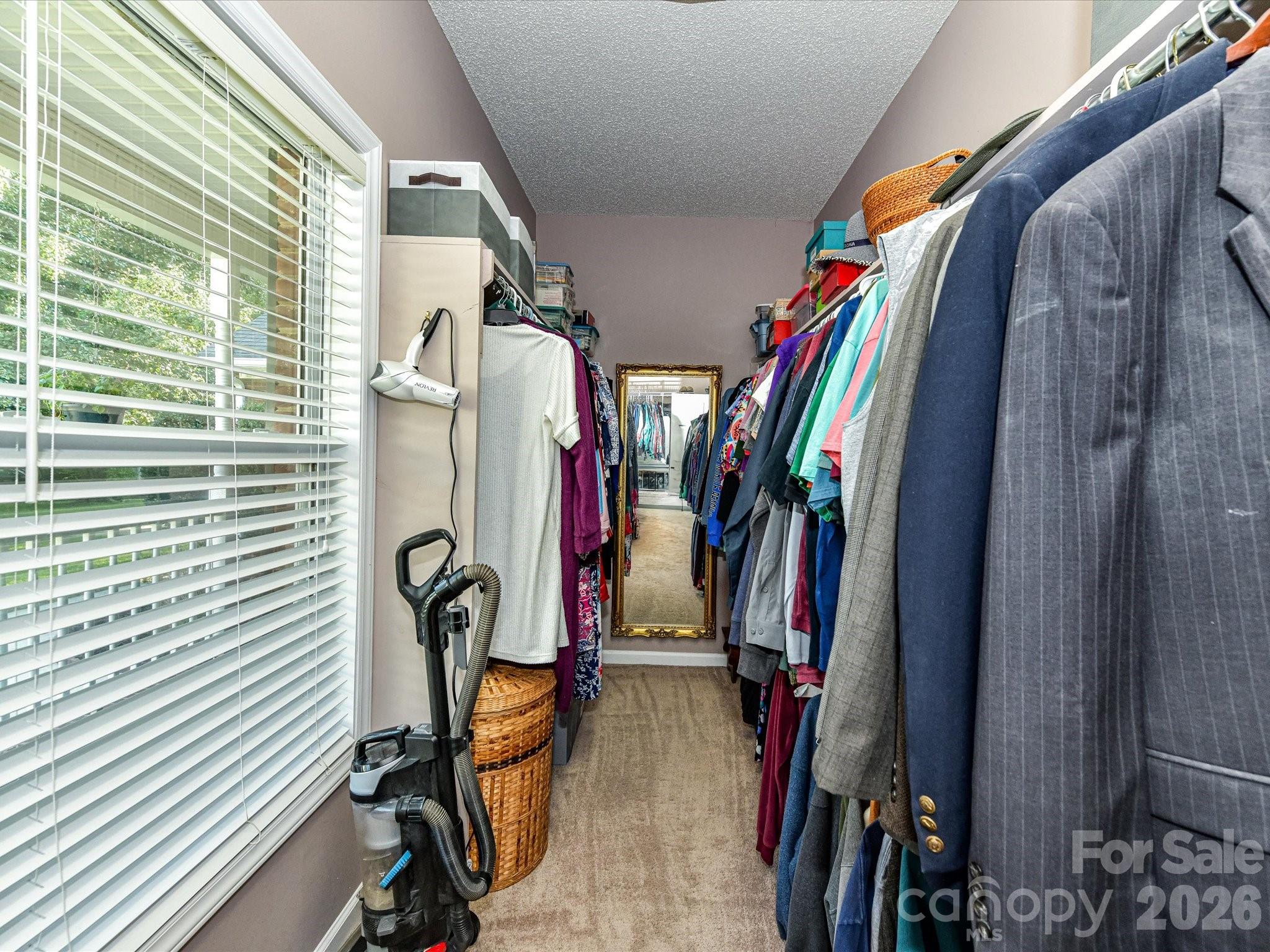 8227 Laurel Oak Court — Harrisburg