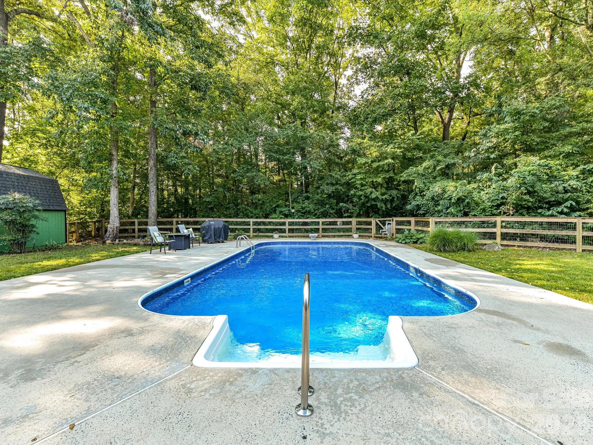 8227 Laurel Oak Court — Harrisburg
