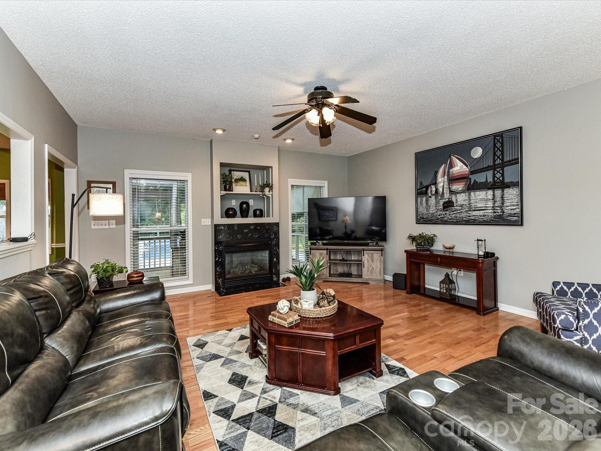 8227 Laurel Oak Court — Harrisburg