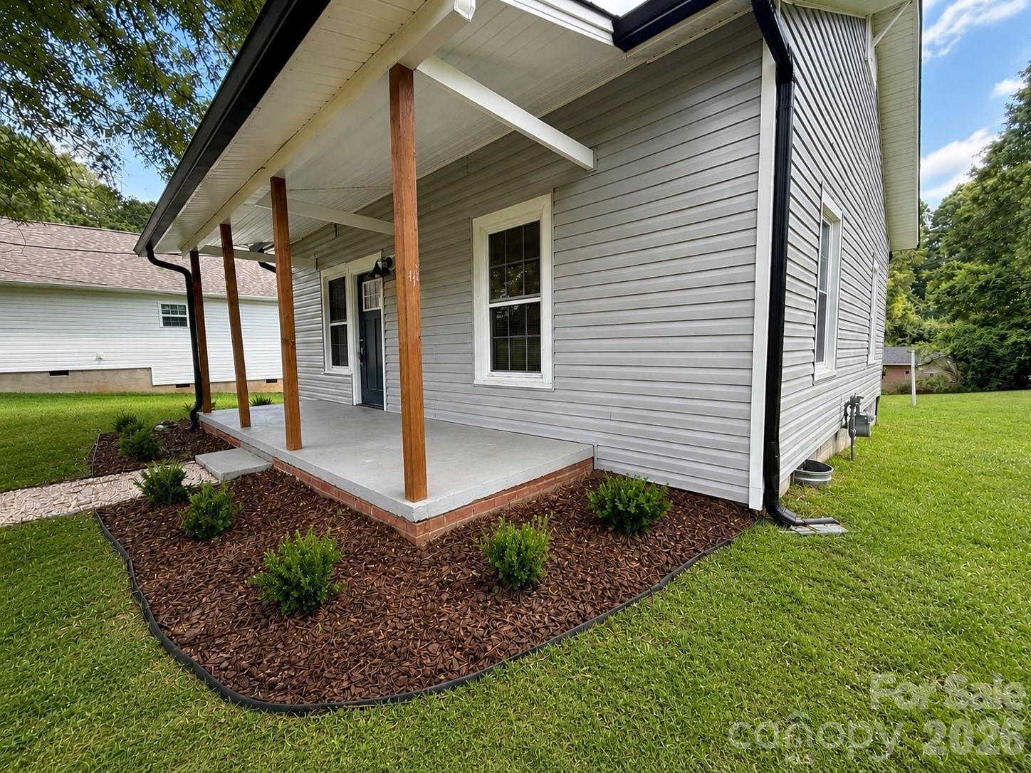 2449 Myrtle Avenue — Gastonia