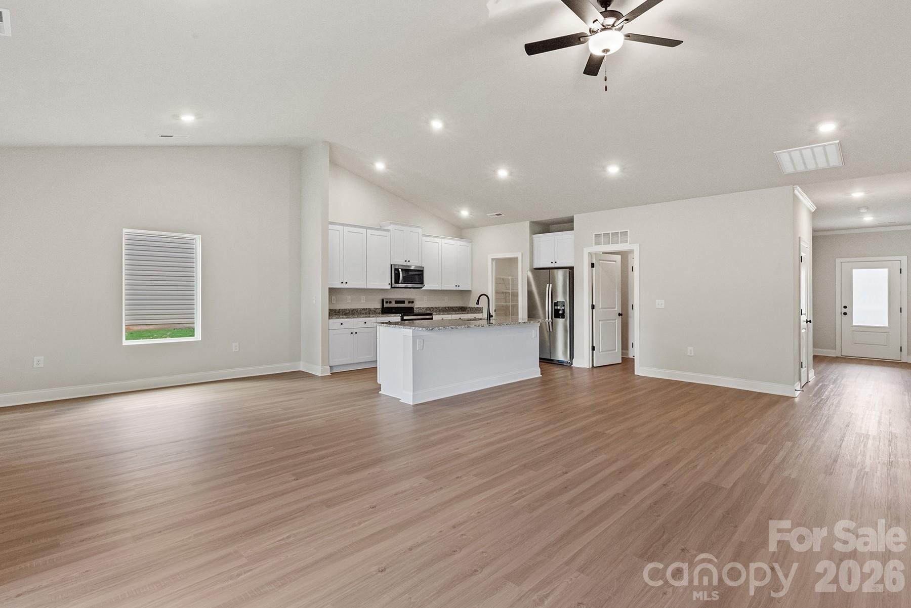 8203 Cravat Court — Charlotte