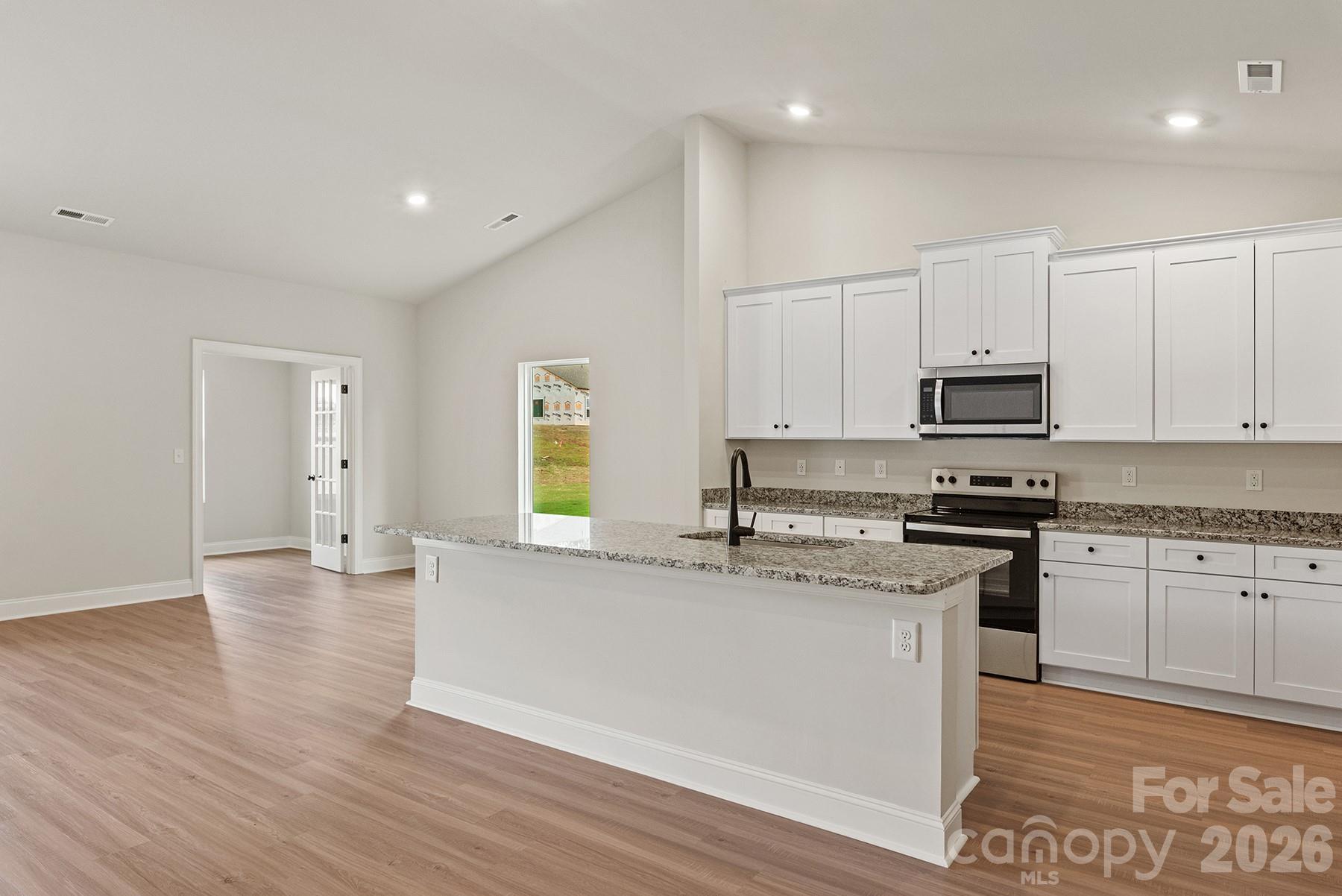 8203 Cravat Court — Charlotte