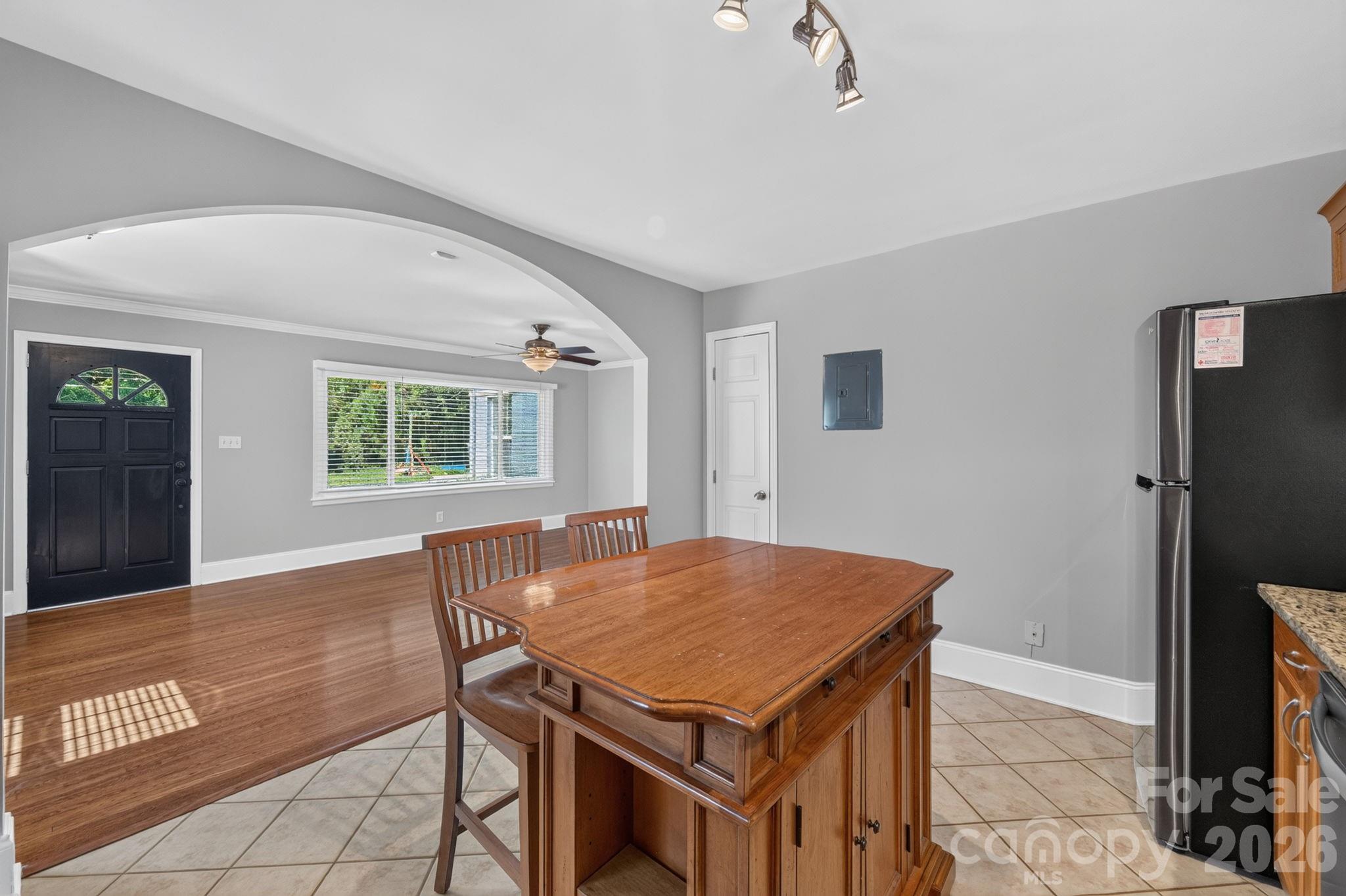 1323 Carolyn Drive — Charlotte