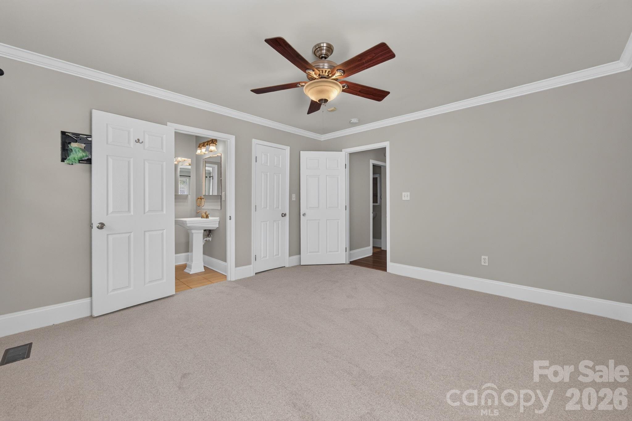 1323 Carolyn Drive — Charlotte