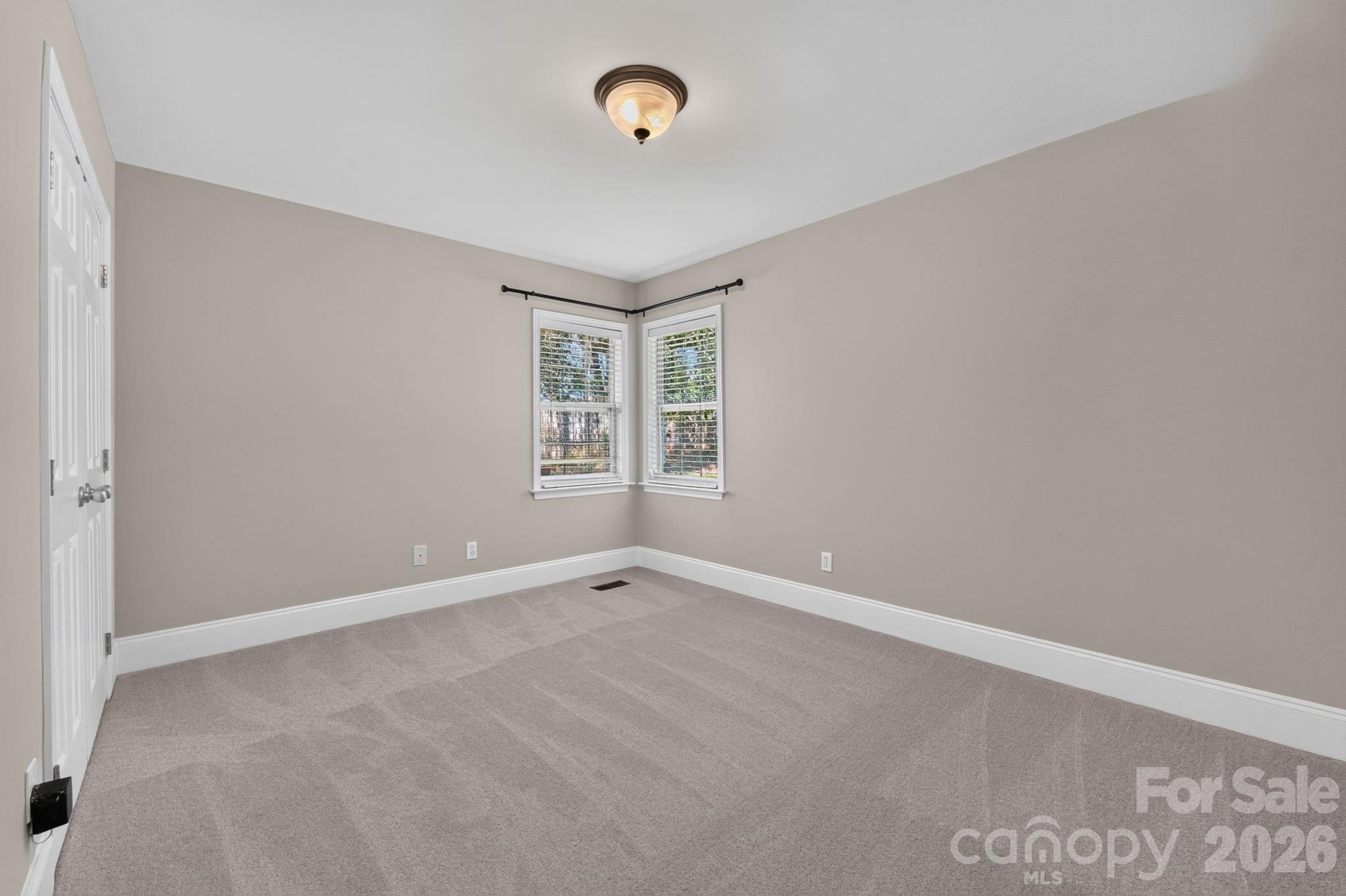 1323 Carolyn Drive — Charlotte