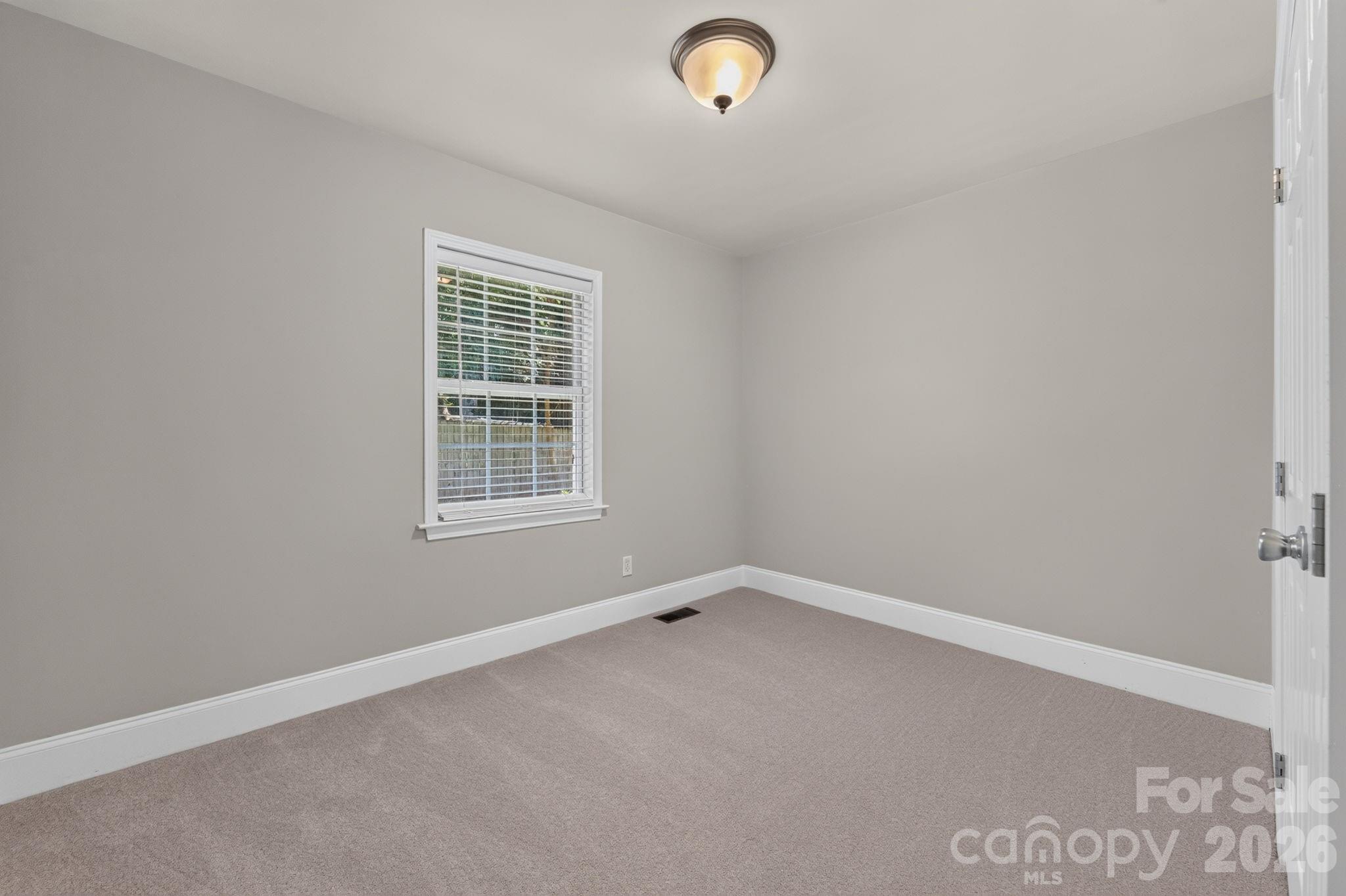 1323 Carolyn Drive — Charlotte